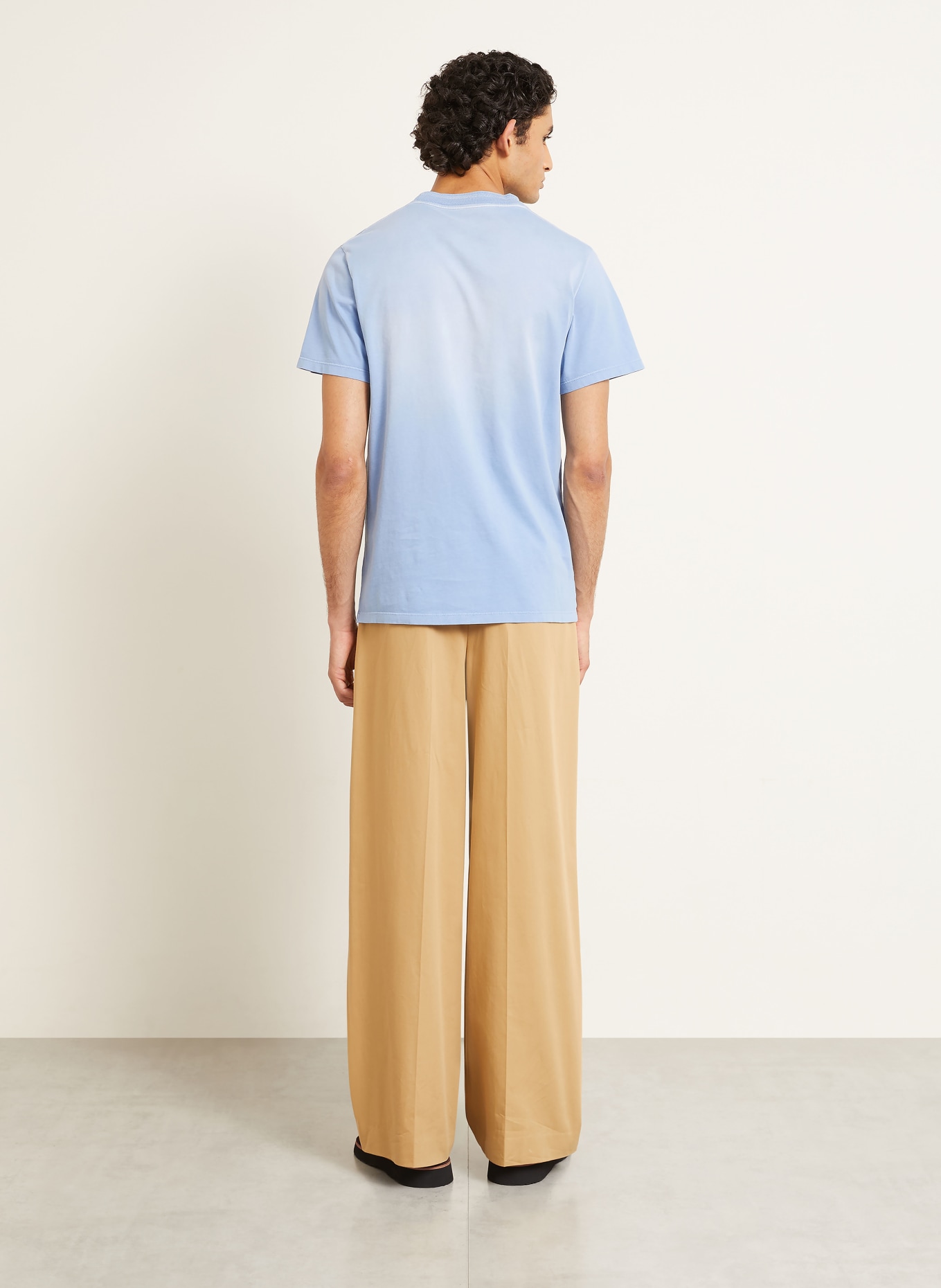LOEWE T-shirt: LICHTBLAUW