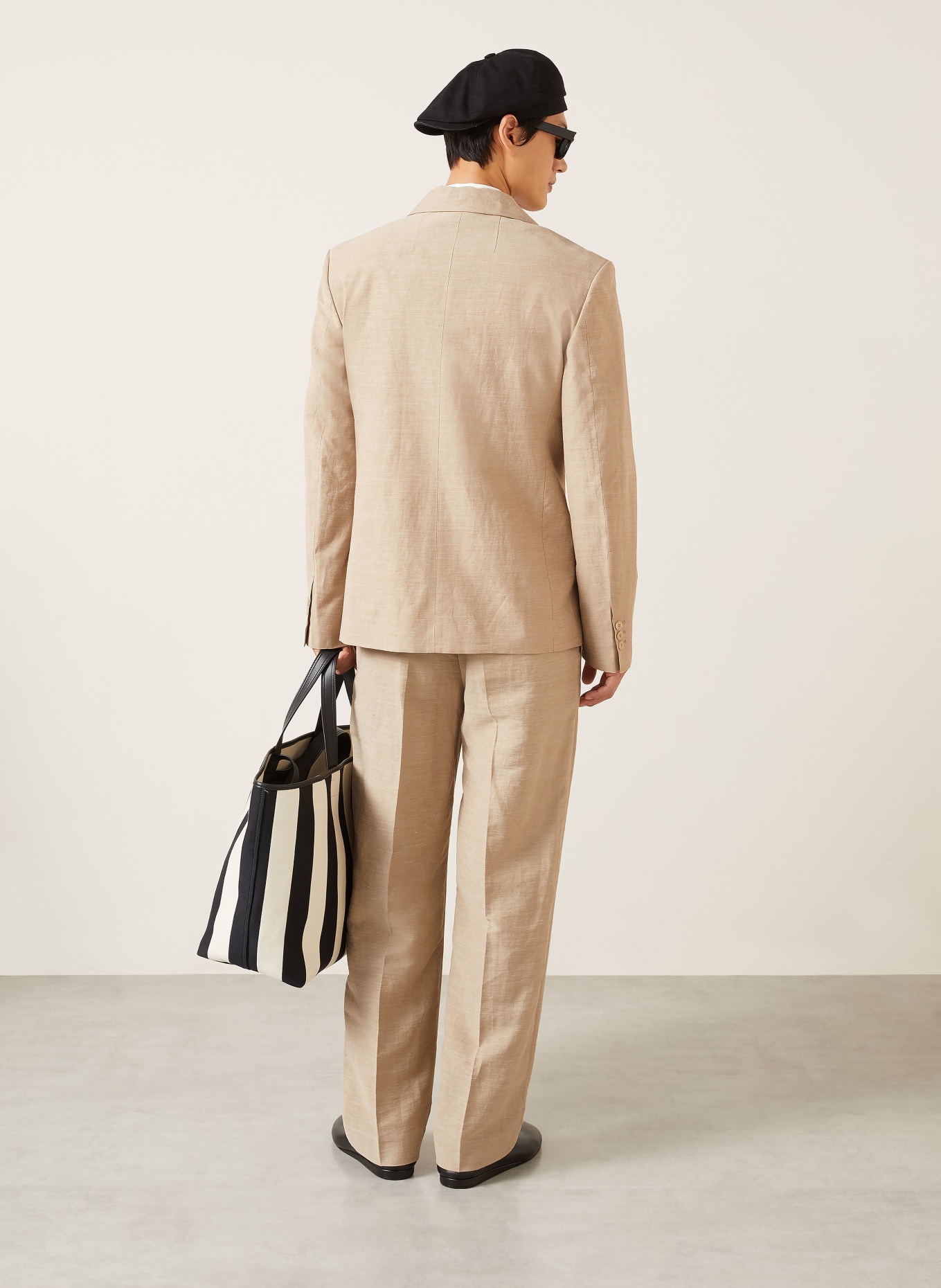 JACQUEMUS Colbert LA VESTE MELO met linnen: 150 BEIGE
