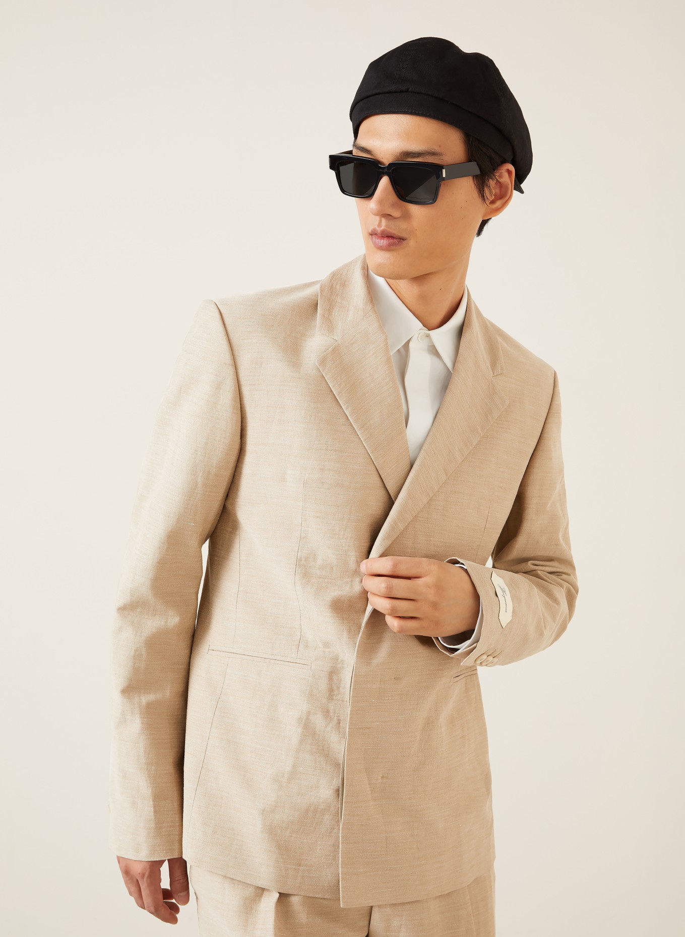 JACQUEMUS Colbert LA VESTE MELO met linnen: 150 BEIGE
