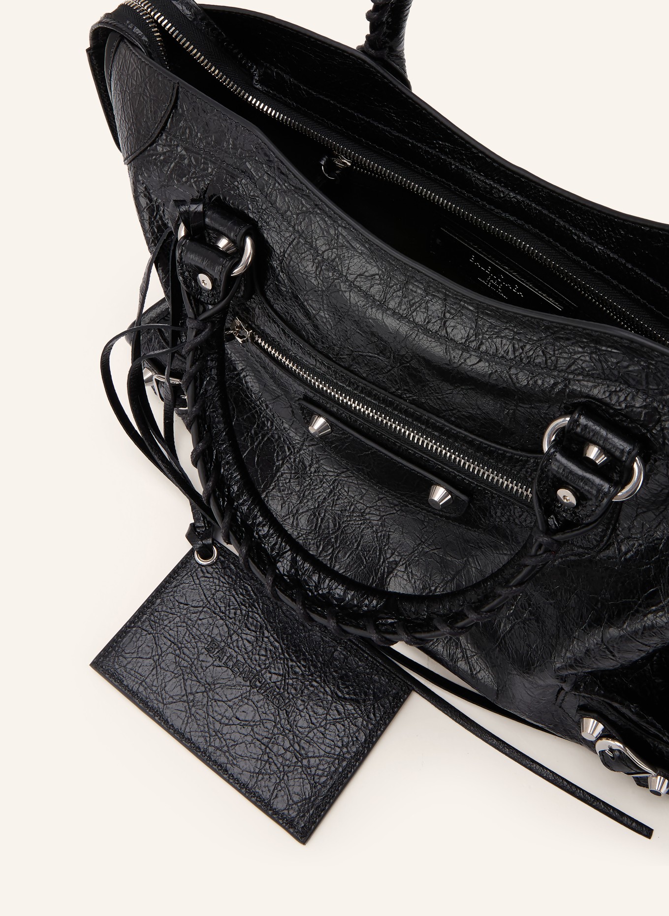 BALENCIAGA Handtasche mit Nieten: SCHWARZ