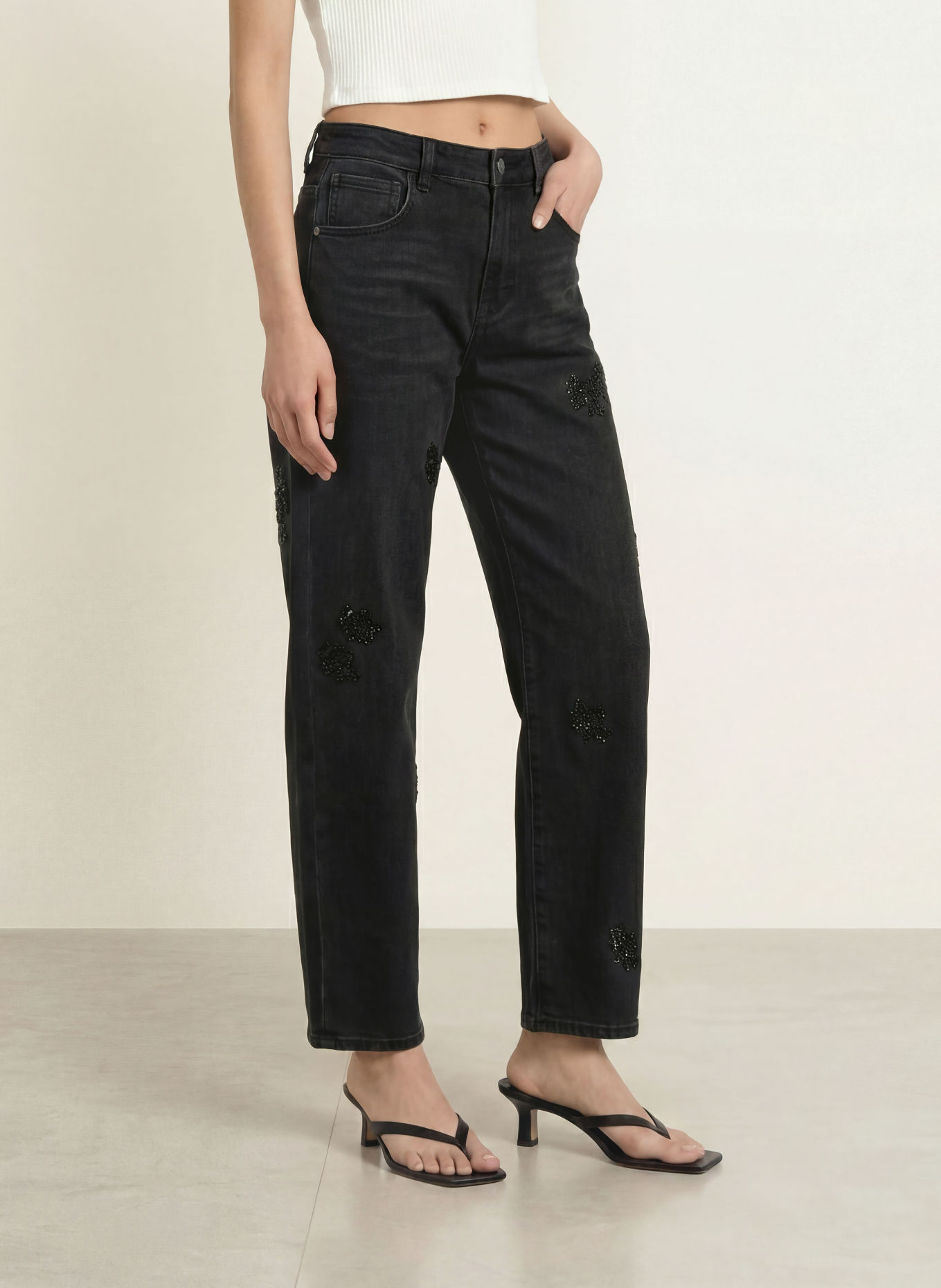 ELIAS RUMELIS Barrel jeans YOANA SPECIAL met sierstenen: 1347 dirty black