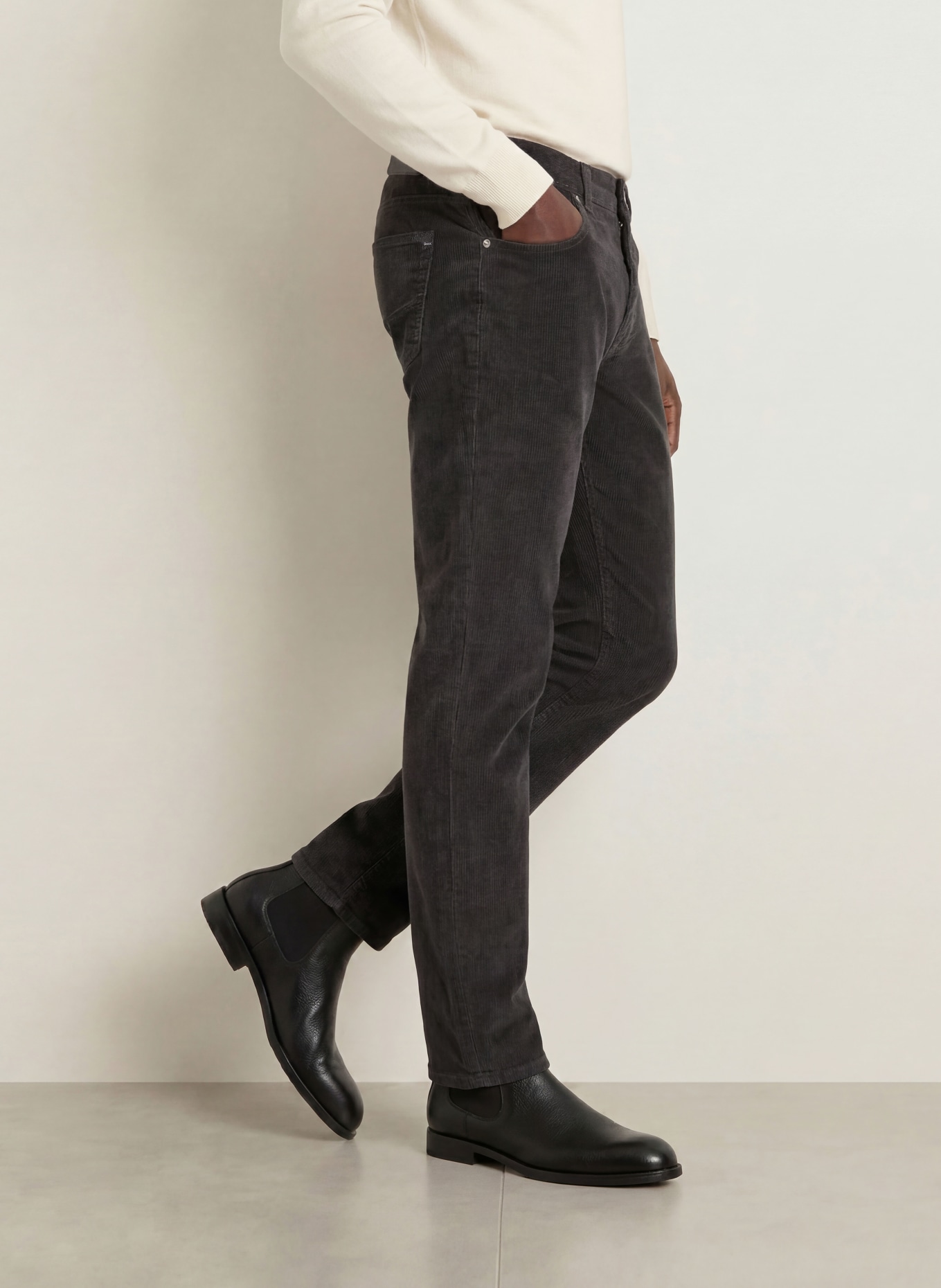 BRAX Cordhose CADIZ Straight Fit: 05 GREY