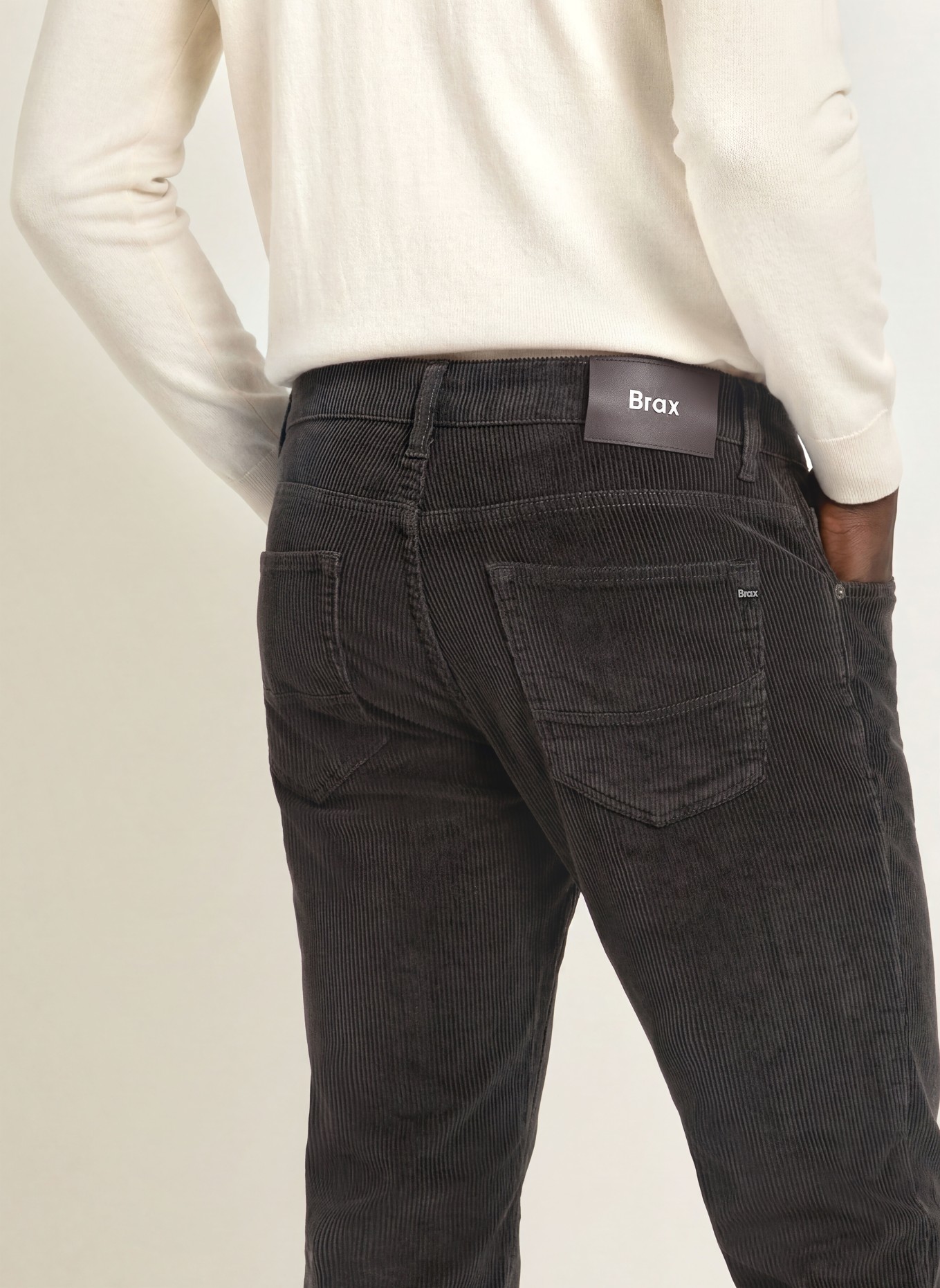 BRAX Cordhose CADIZ Straight Fit: 05 GREY