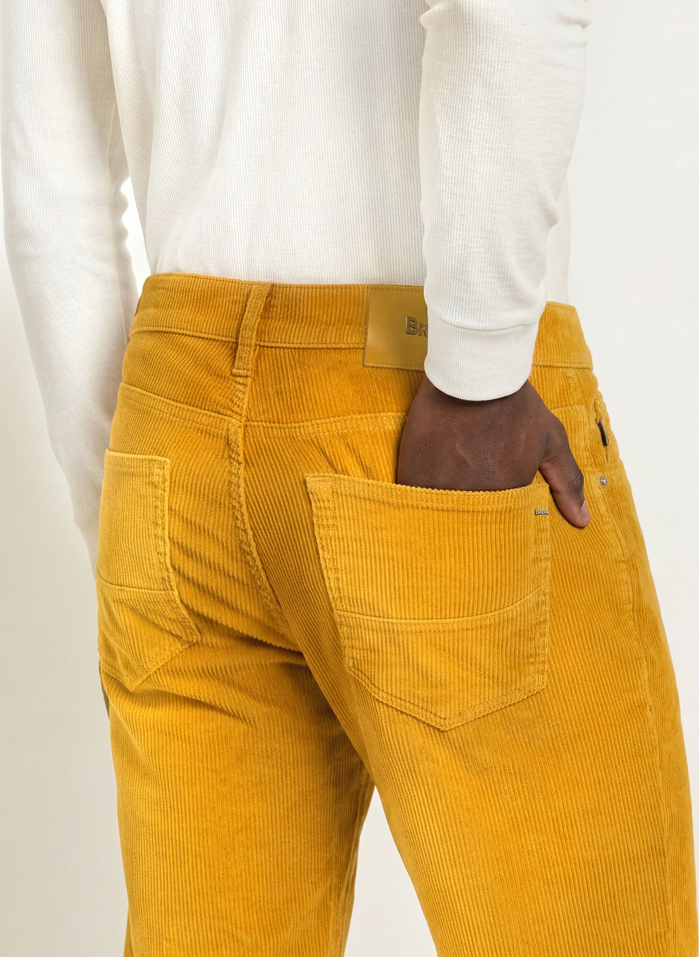 BRAX CADIZ Straight-Fit Corduroy Pants: 64 64