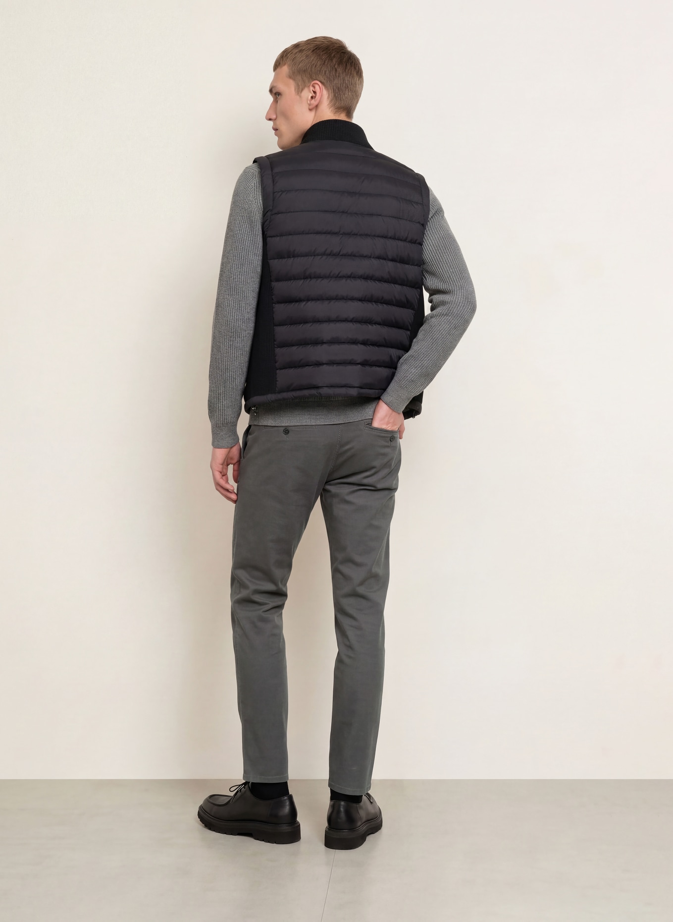 BRAX Chino FABIO IN Modern Fit: 04 GREY