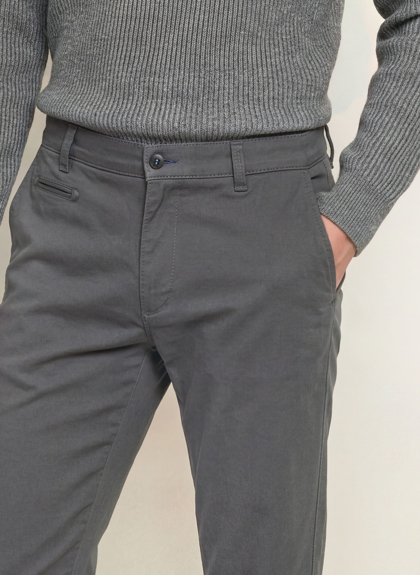 BRAX Chino FABIO IN Modern Fit: 04 GREY