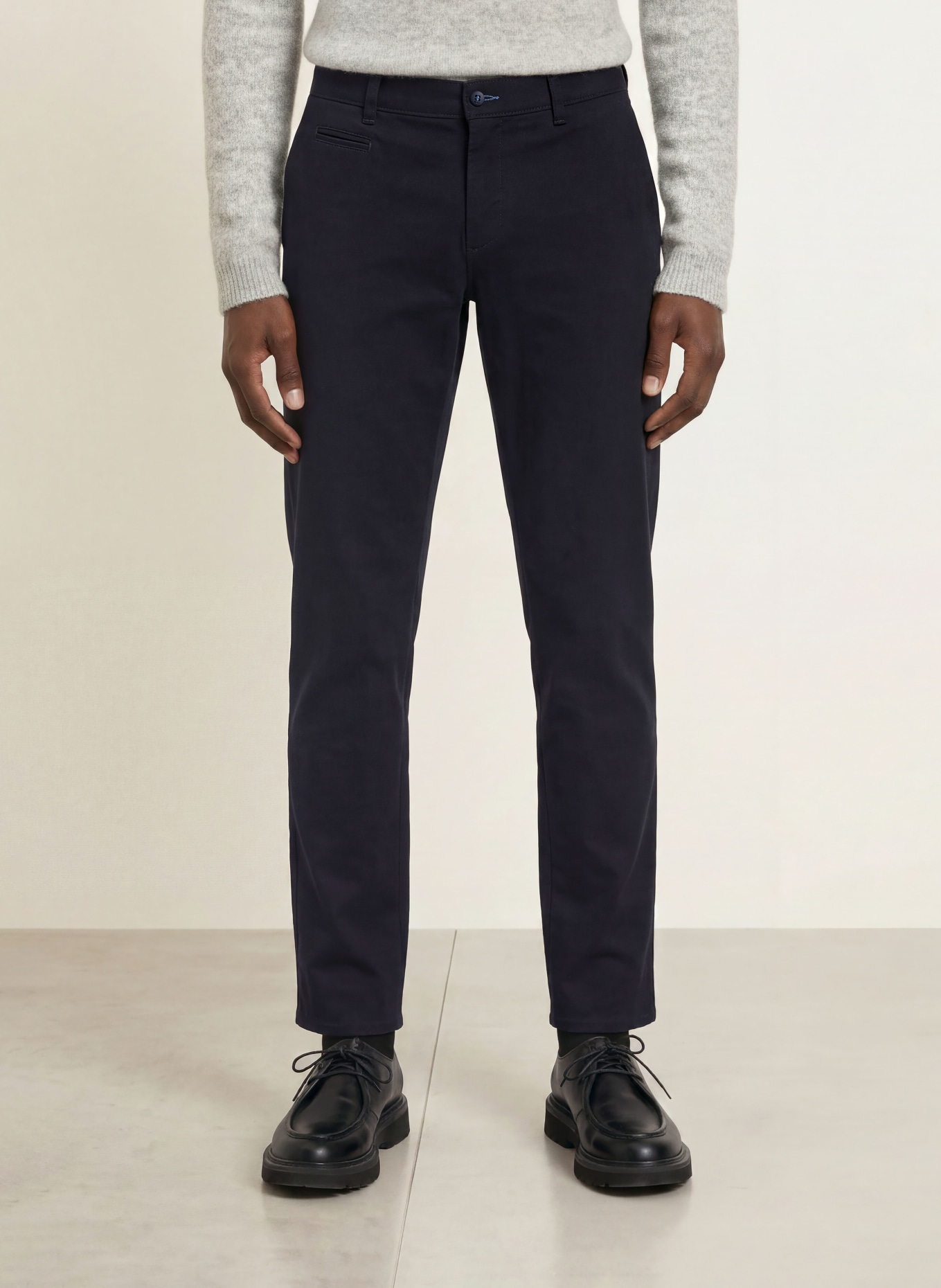 BRAX FABIO IN Modern Fit Chinos: 22 NAVY
