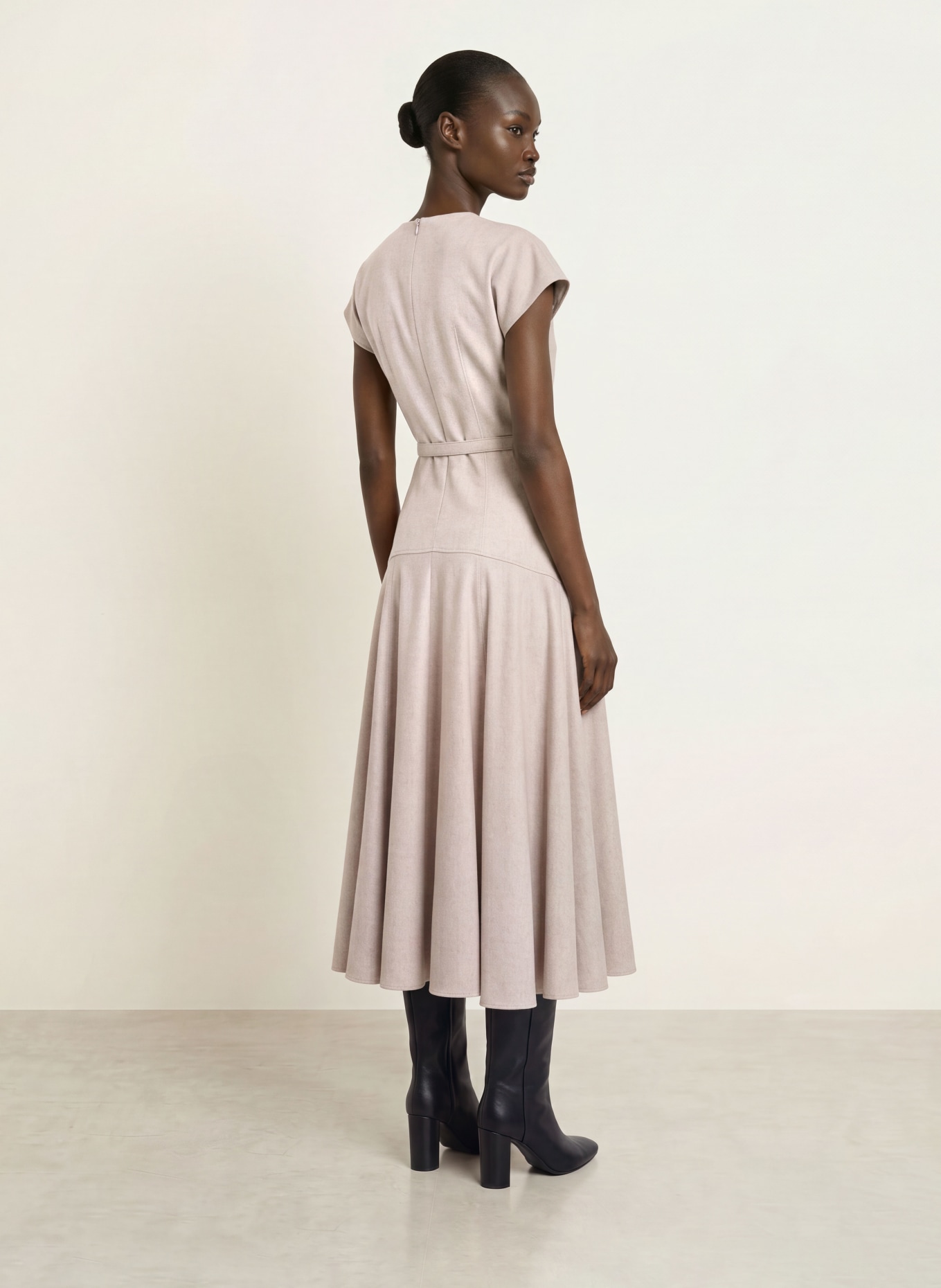 BOSS Kleid DOPALA: BEIGE