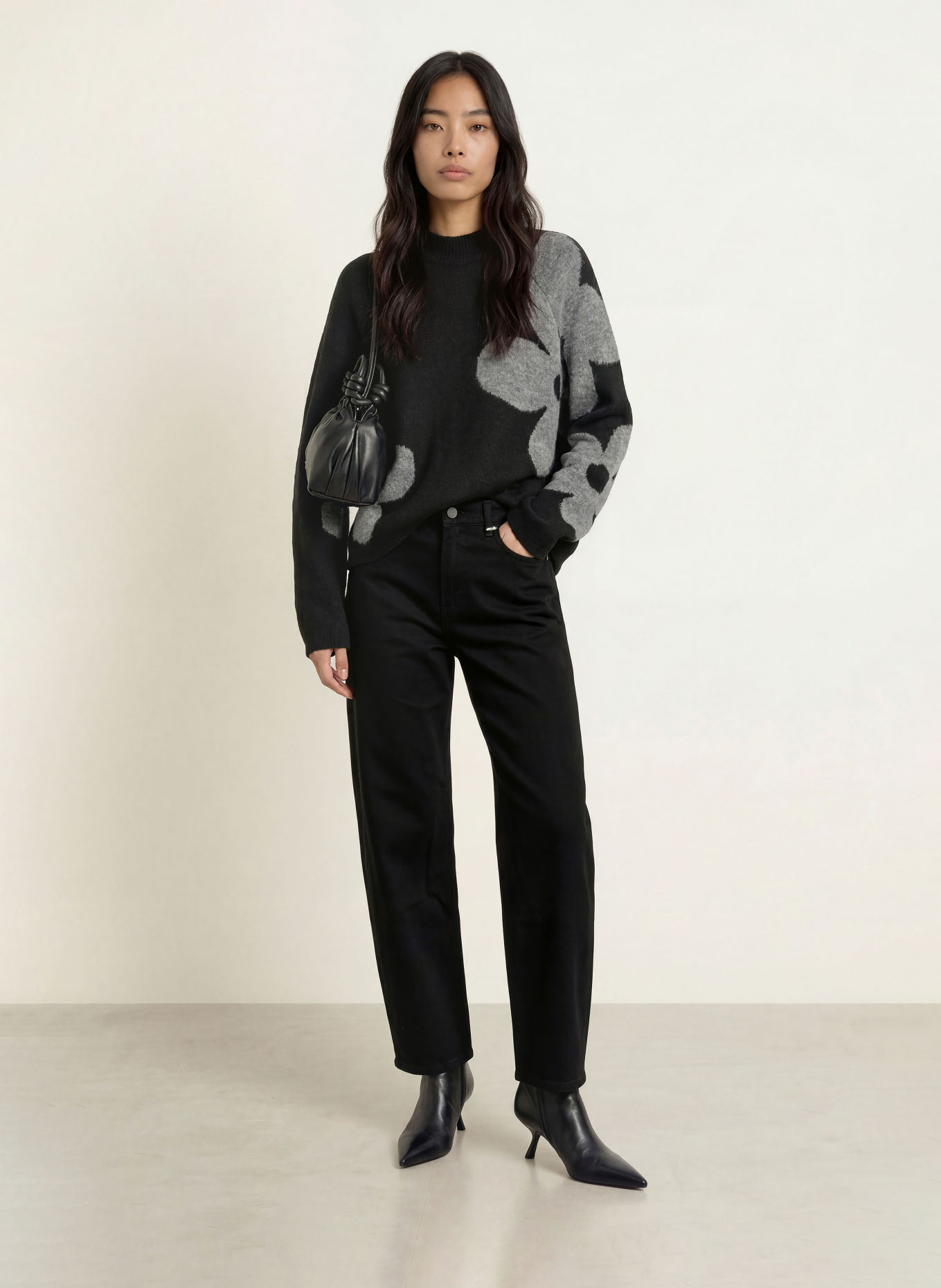 ELIAS RUMELIS Jean barrel YOANA: 1500 rich black