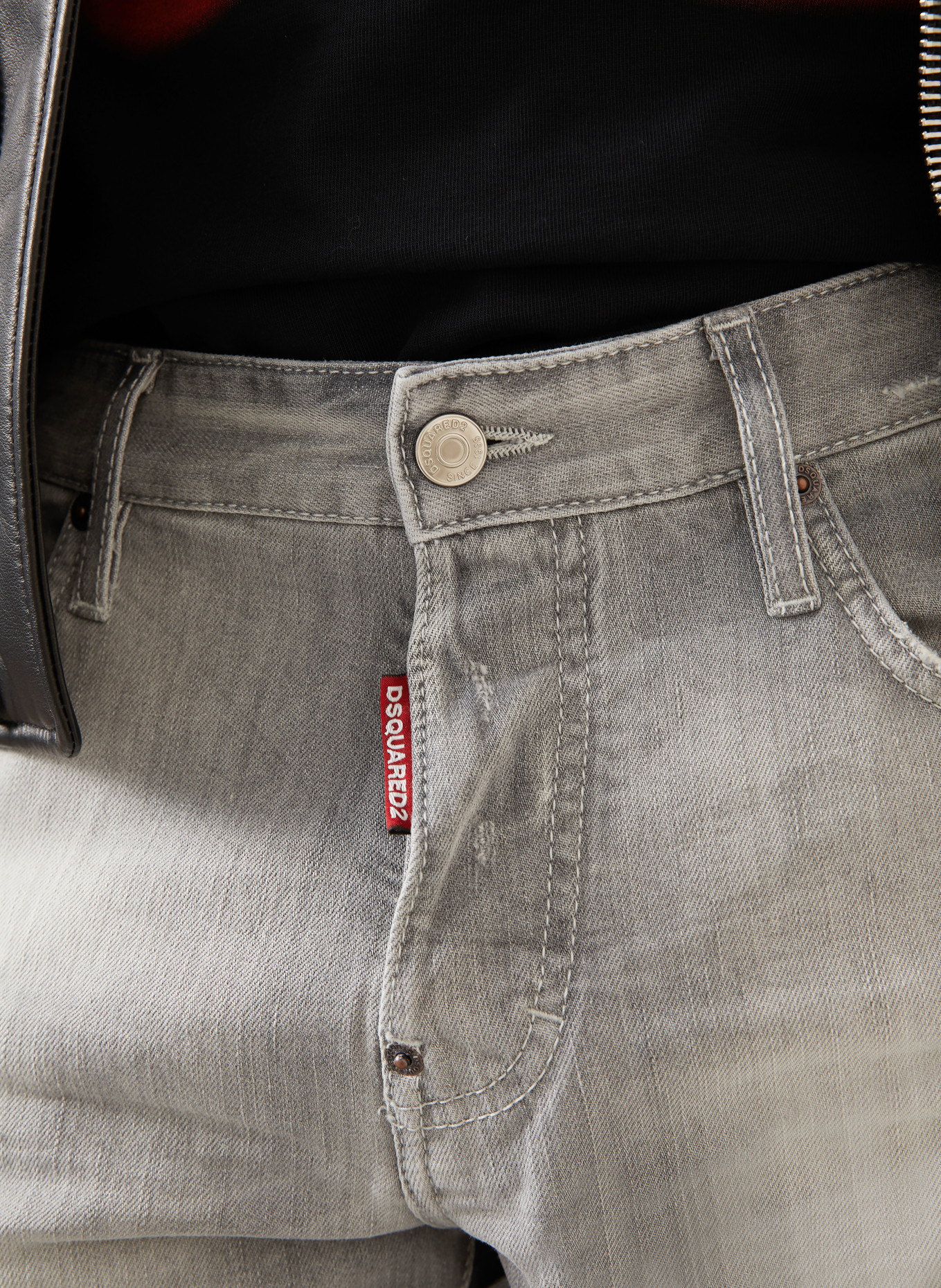 DSQUARED2 Destroyed Jeans SKATER Extra Slim Fit: 852 GREY