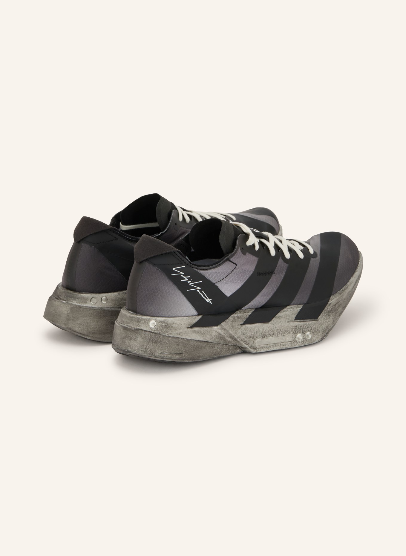 Y-3 Laufschuhe Y-3 ADIOS PRO 4: SCHWARZ / GRAU