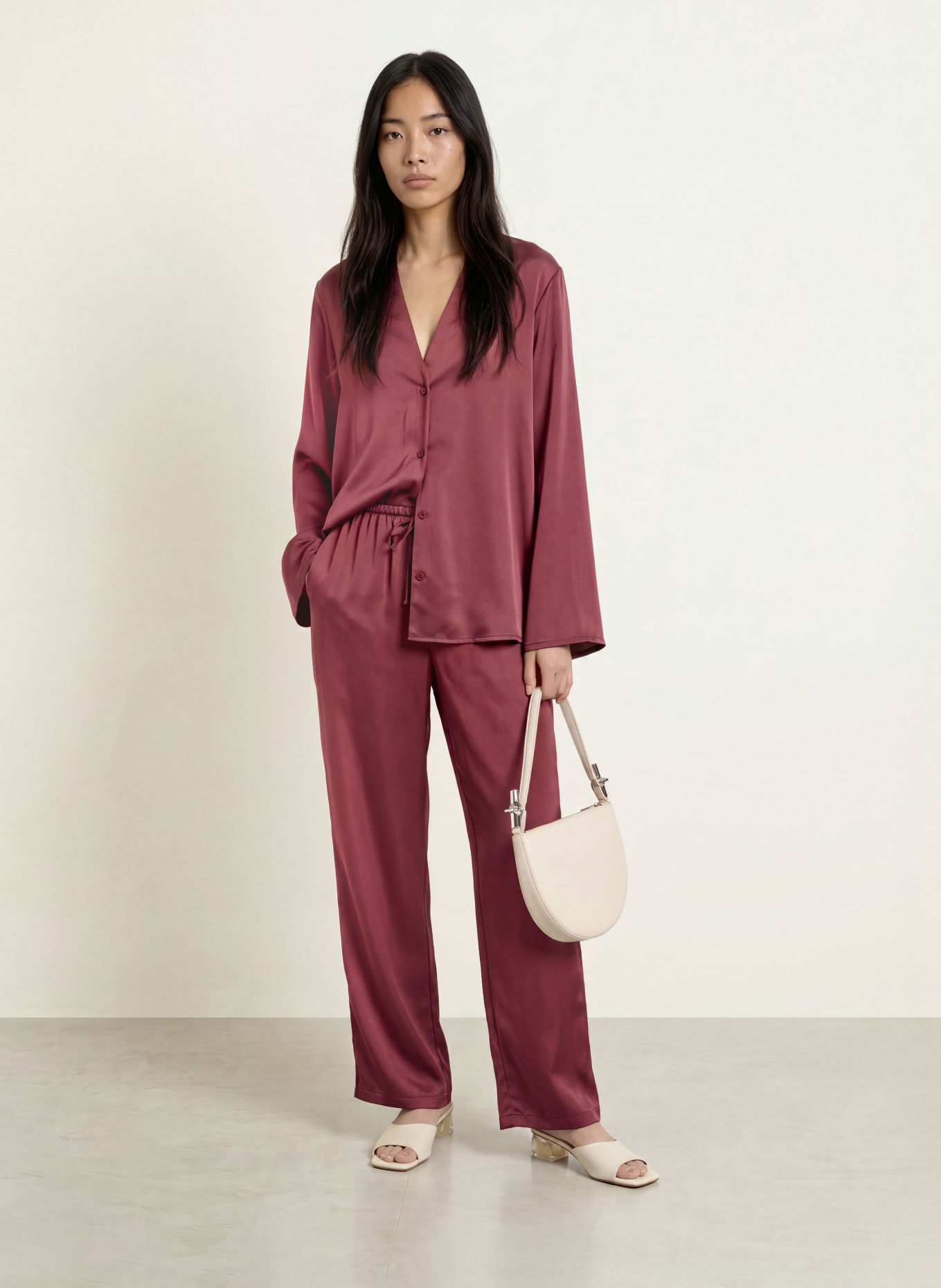 Stylein Satijnen broek MEIKE: DONKERROOD