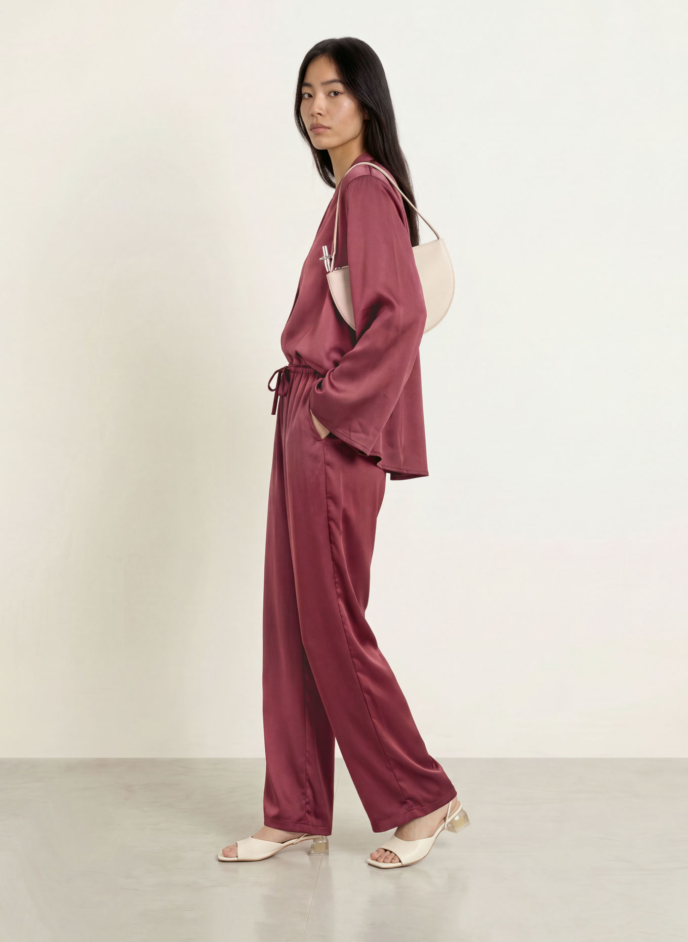 Stylein Satijnen broek MEIKE: DONKERROOD