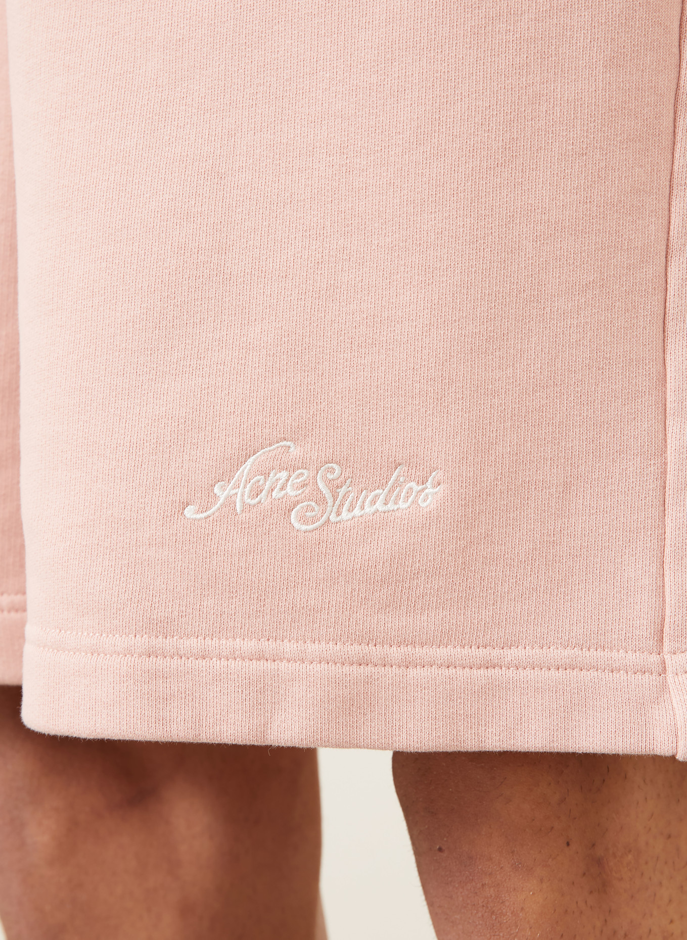 Acne Studios Short en molleton: ROSE CLAIR