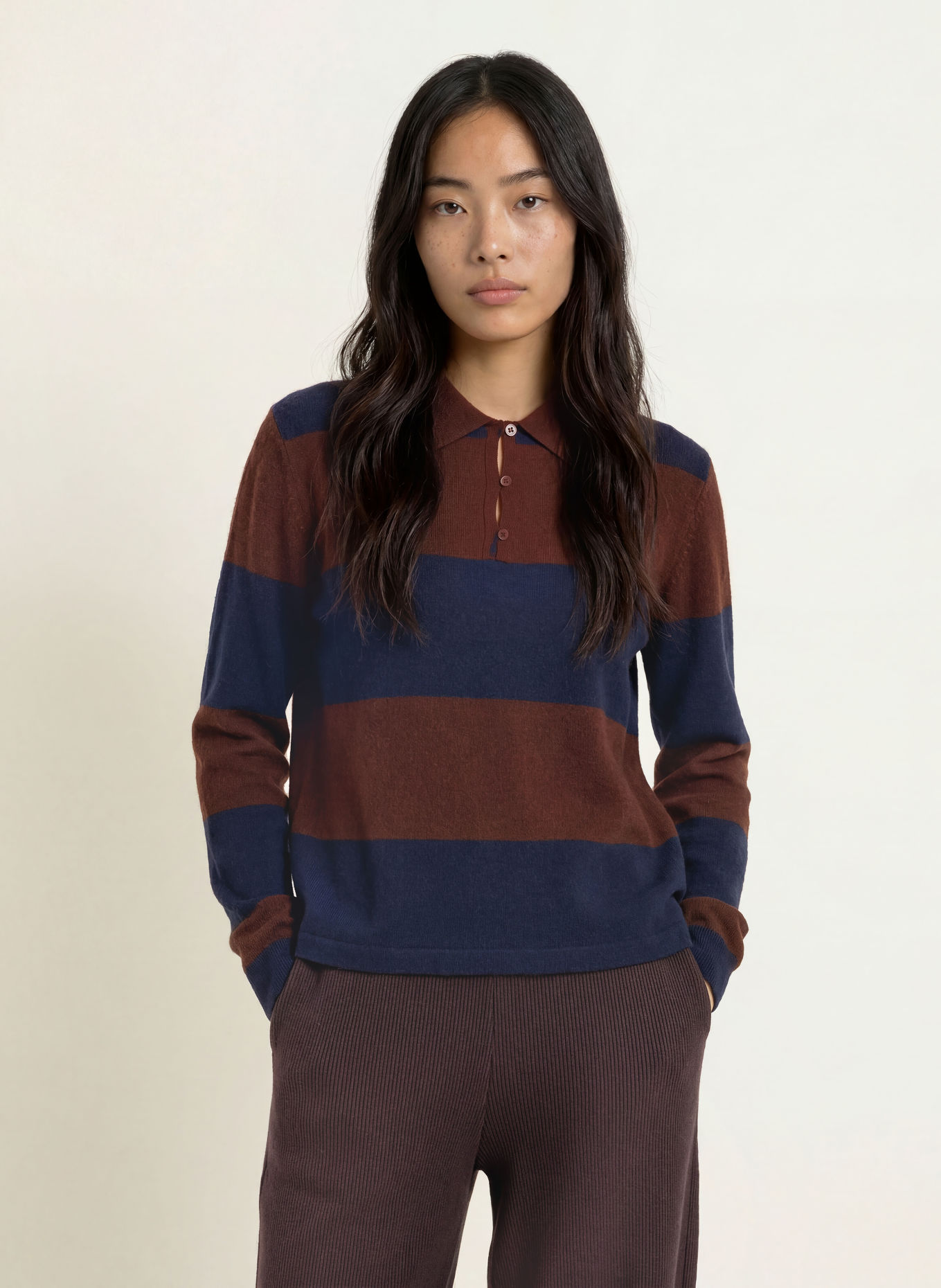 YERSE NORA Knit polo shirt: BROWN / BLUE