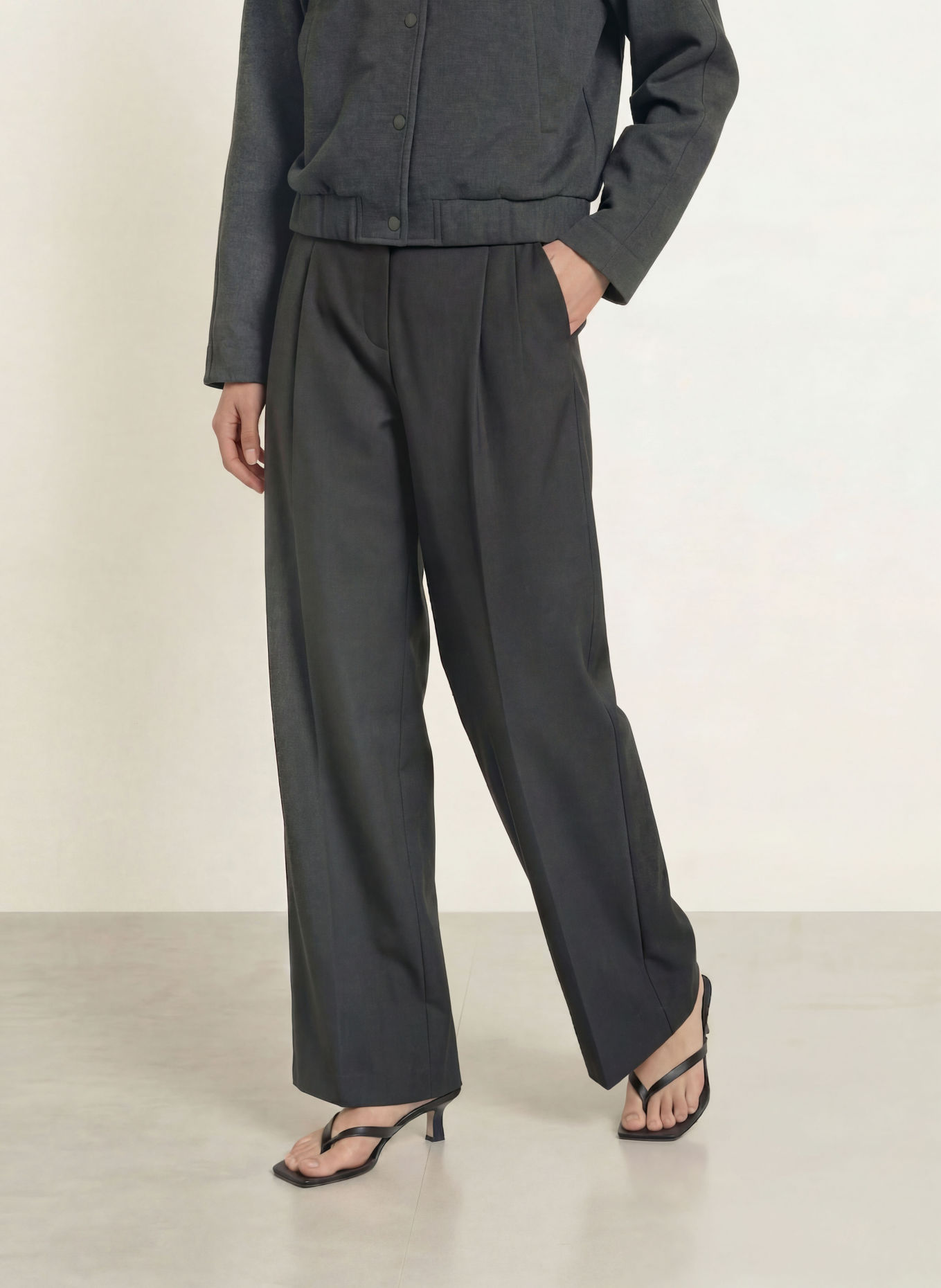 YERSE BARRY Wide-leg trousers: DARK GRAY