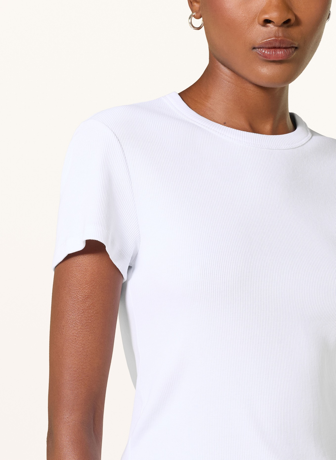 MRS & HUGS T-Shirt: WEISS