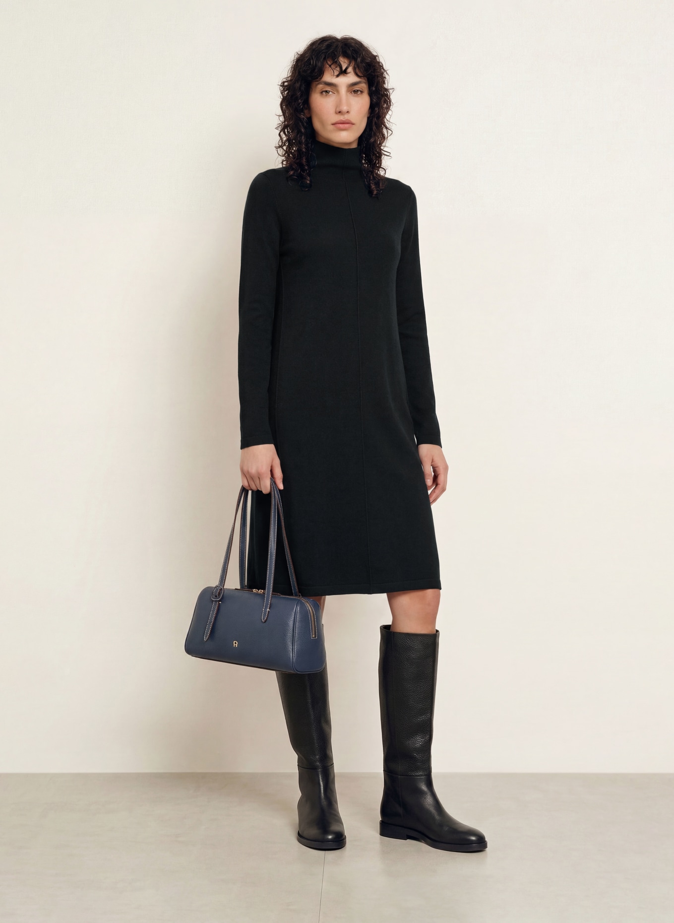ALLUDE Strickkleid mit Cashmere: SCHWARZ