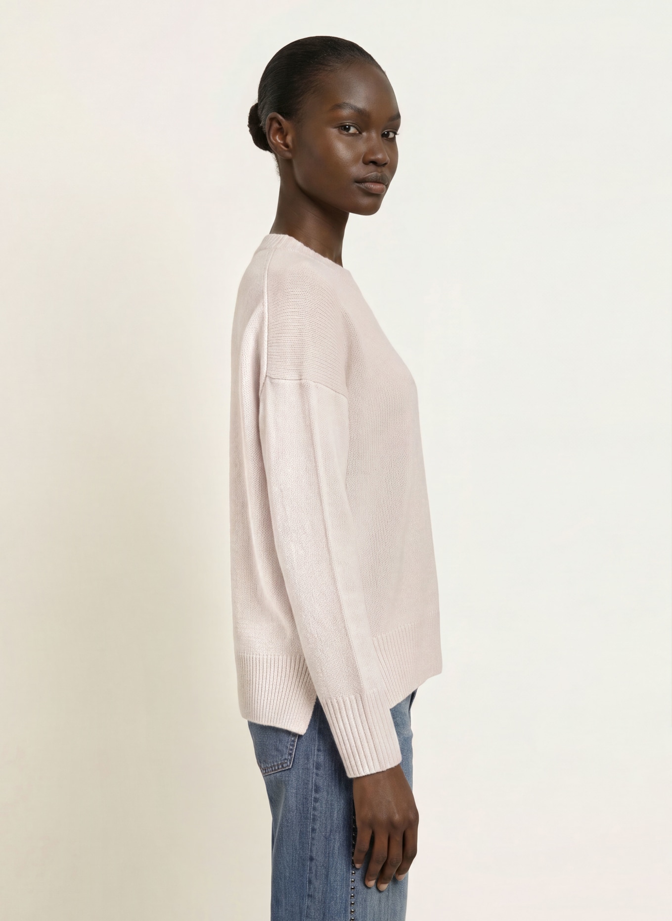 ALLUDE Cashmere Sweater: BEIGE