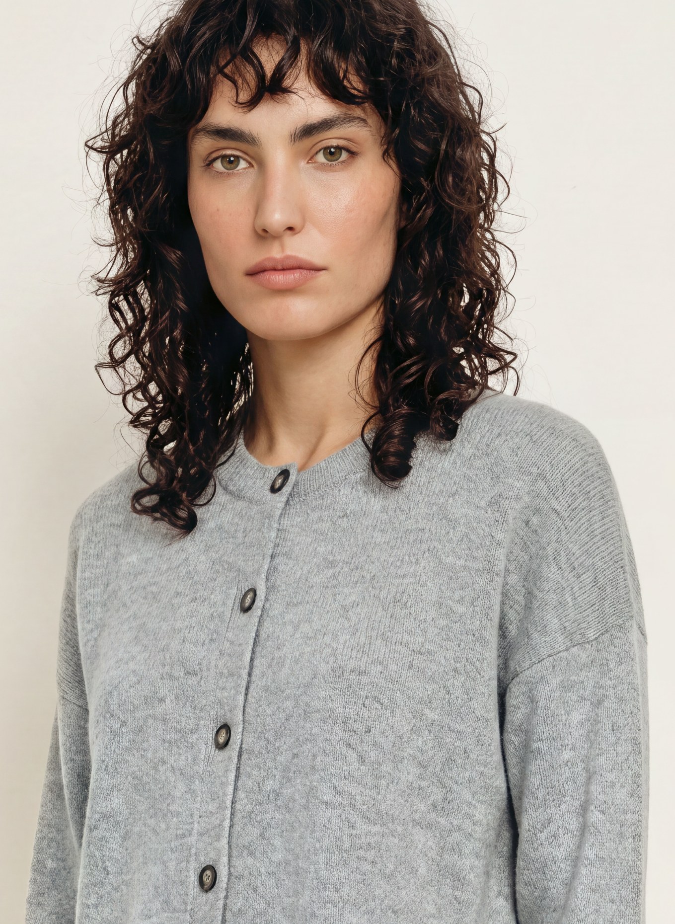 ALLUDE Gilet en cachemire: GRIS