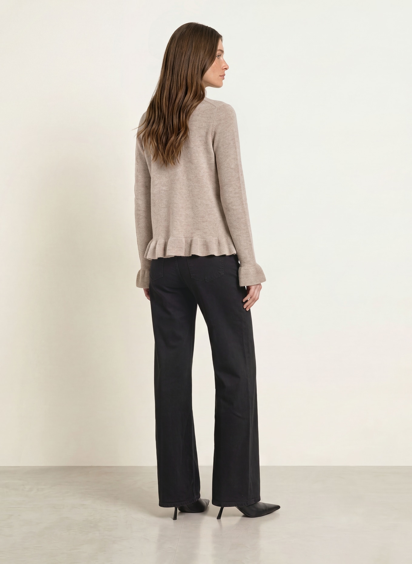 ALLUDE Gilet en cachemire à volants: BEIGE