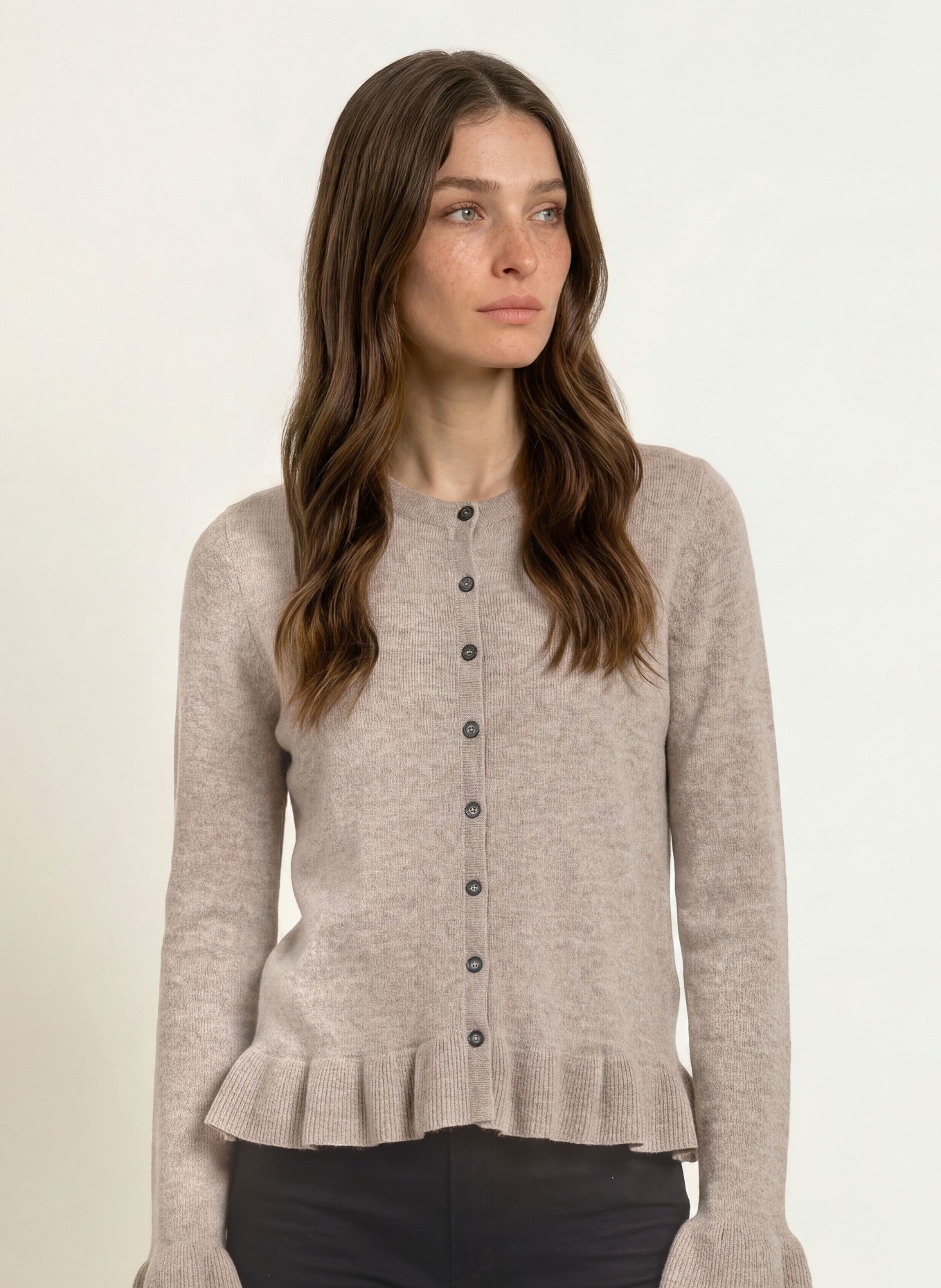 ALLUDE Gilet en cachemire à volants: BEIGE