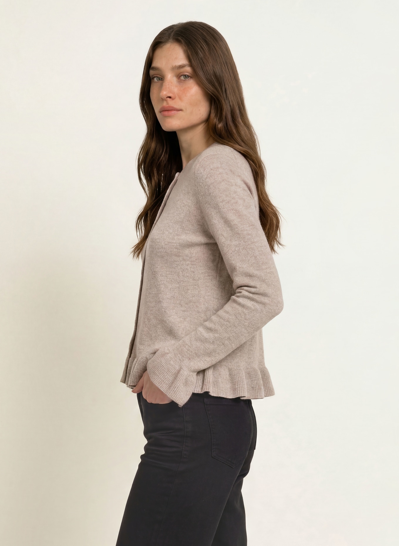 ALLUDE Gilet en cachemire à volants: BEIGE