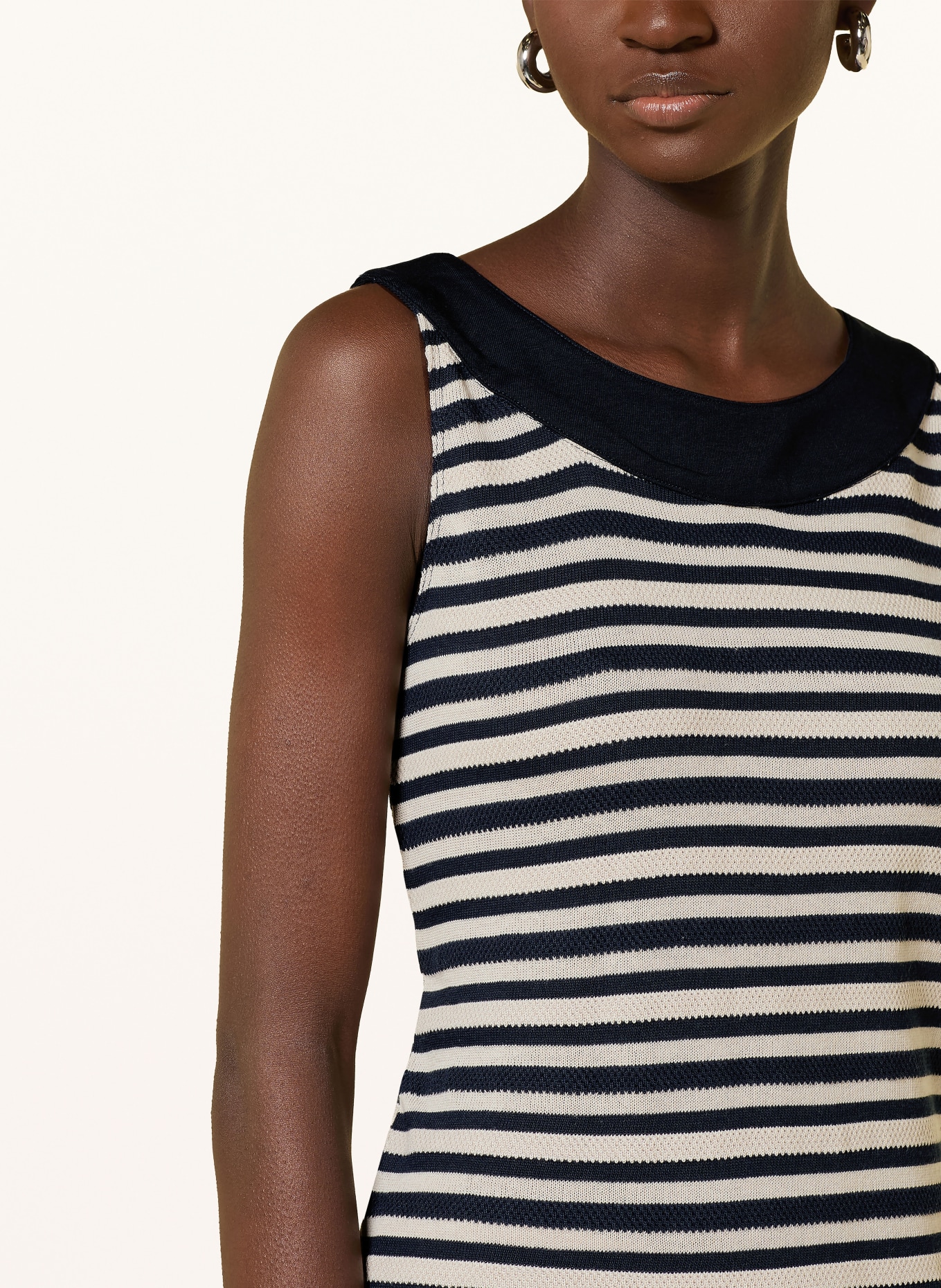 Betty Barclay Gebreide jurk: DONKERBLAUW / BEIGE