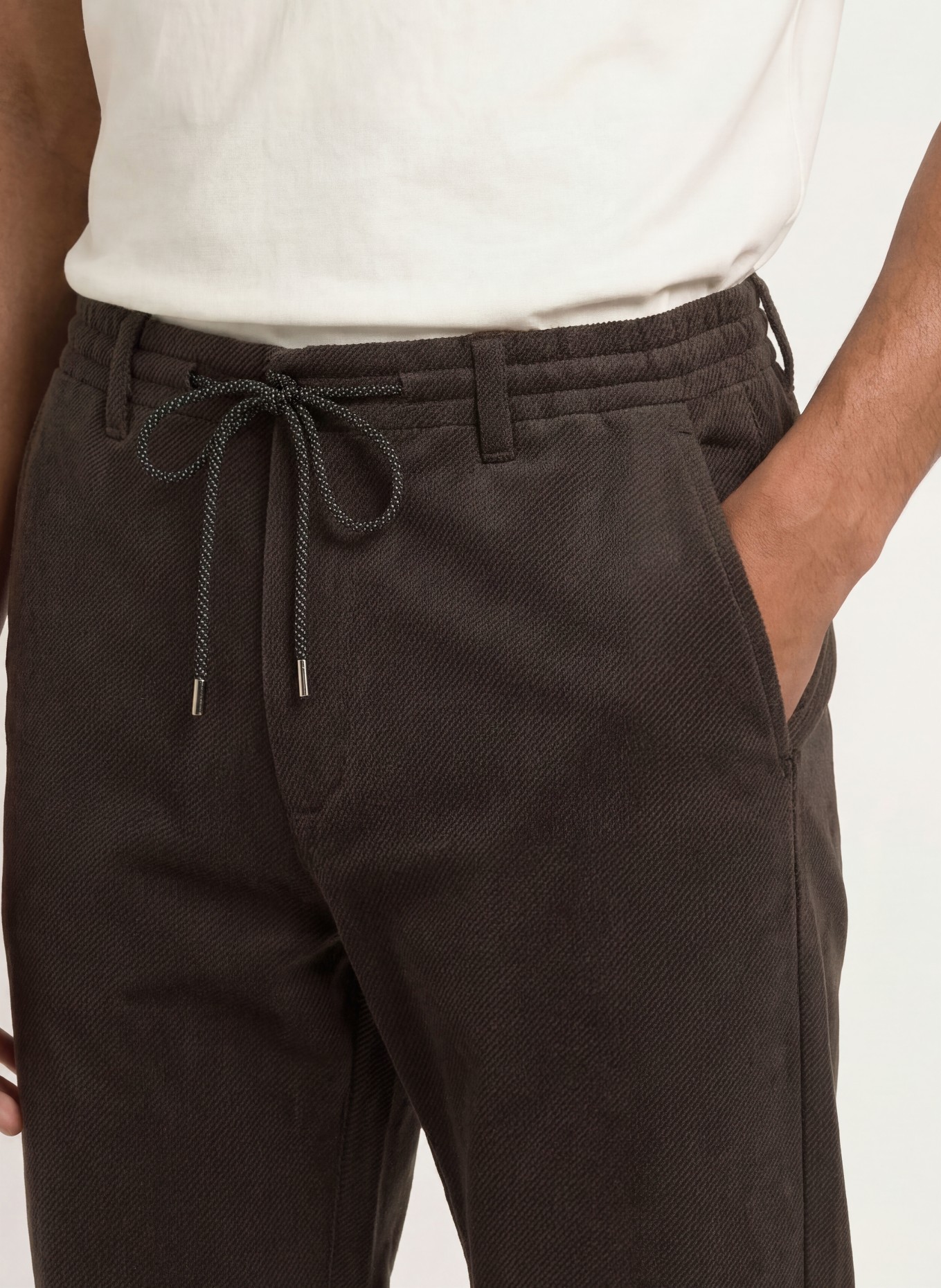 DRYKORN Cordbroek DEGER Regular Fit: MARRON FONCÉ