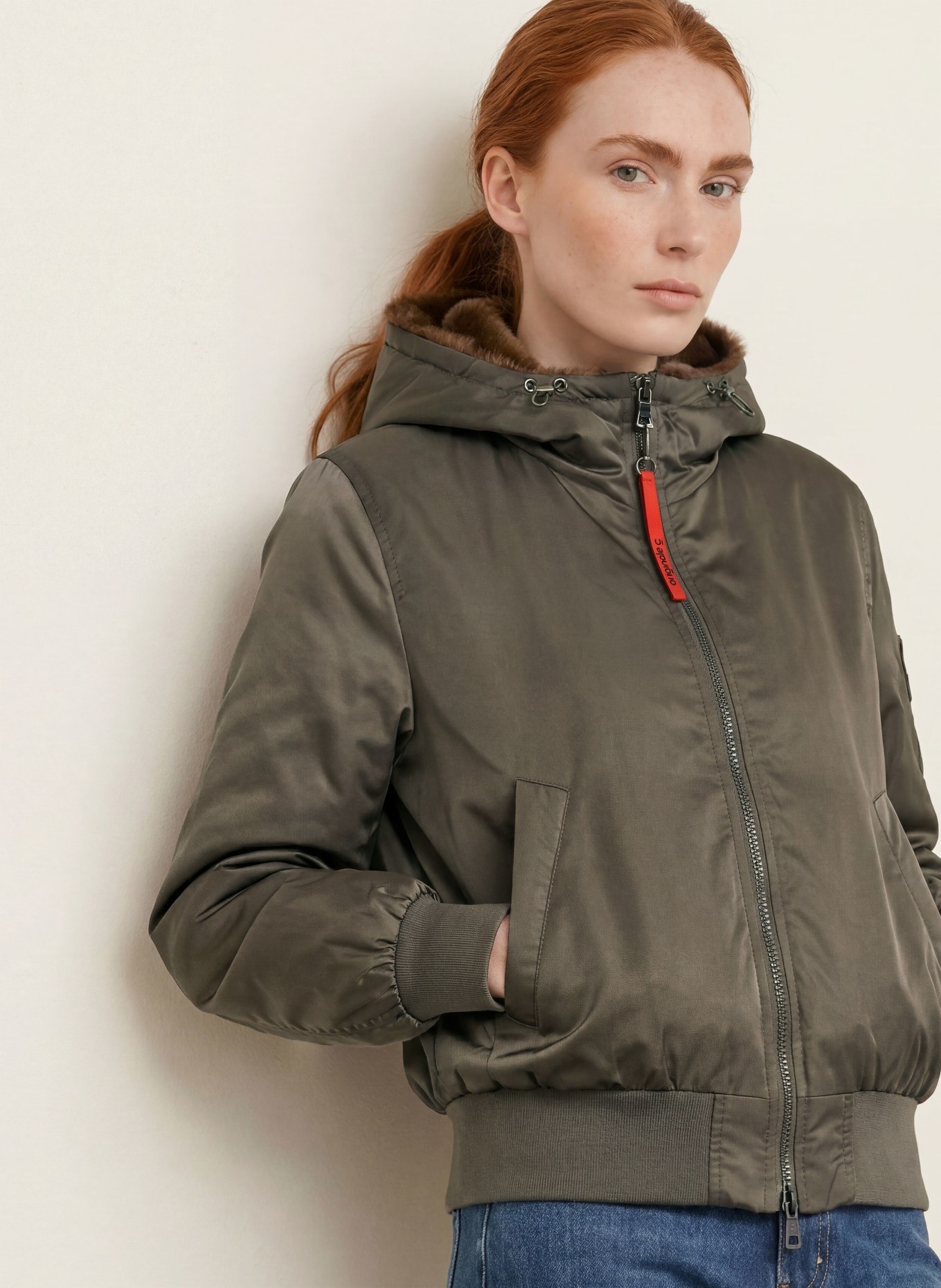 No.1 Como Bomberka: KHAKI