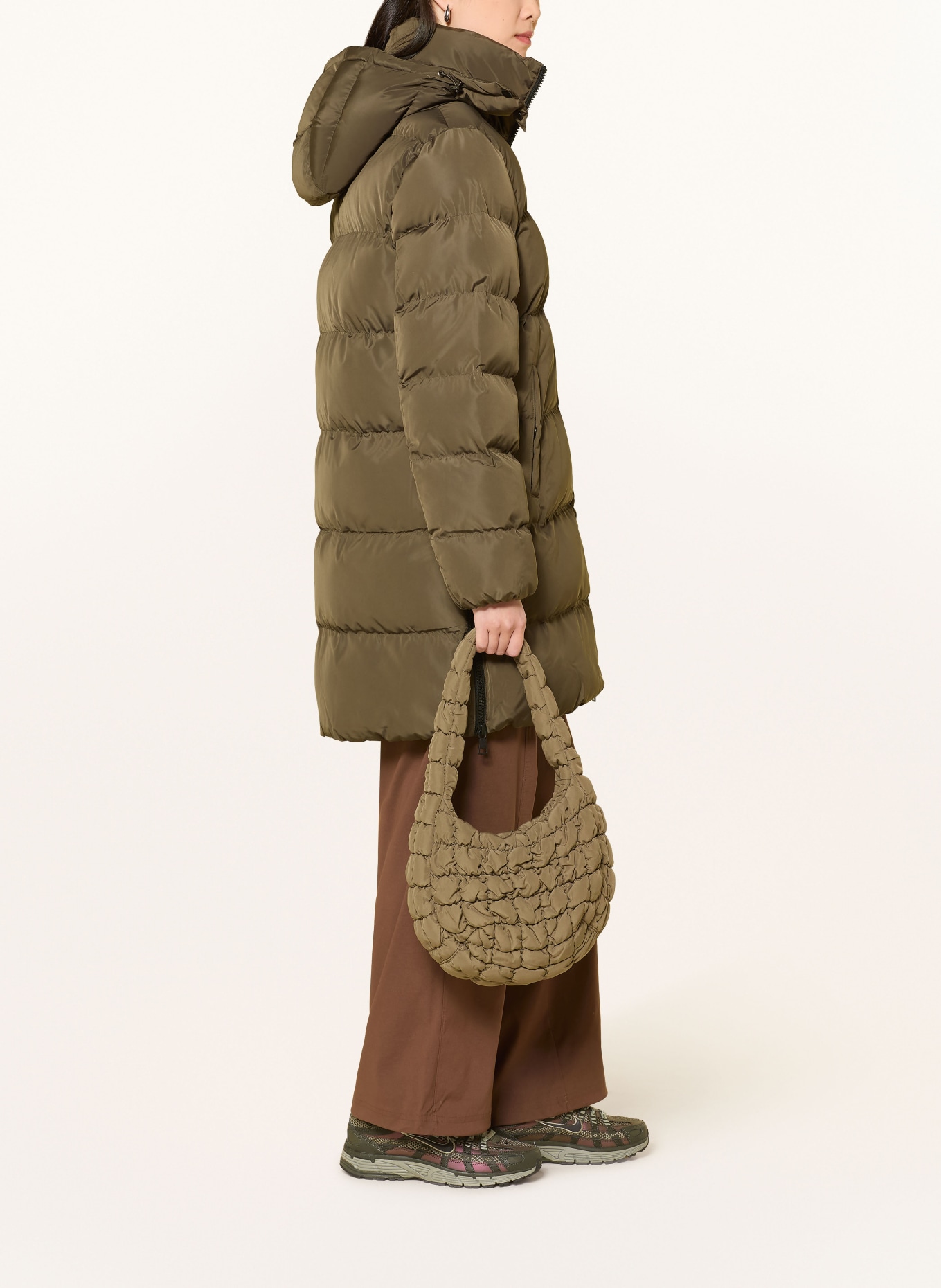 No.1 Como Steppmantel ISCHGL mit abnehmbarer Kapuze: TAUPE