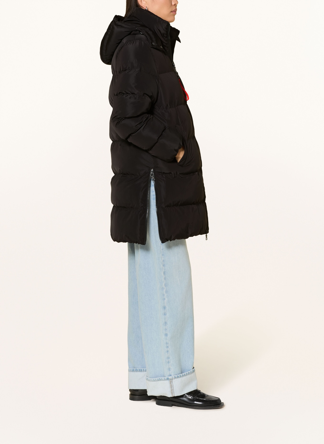 No.1 Como Manteau matelassé ISCHGL avec capuche amovible: NOIR