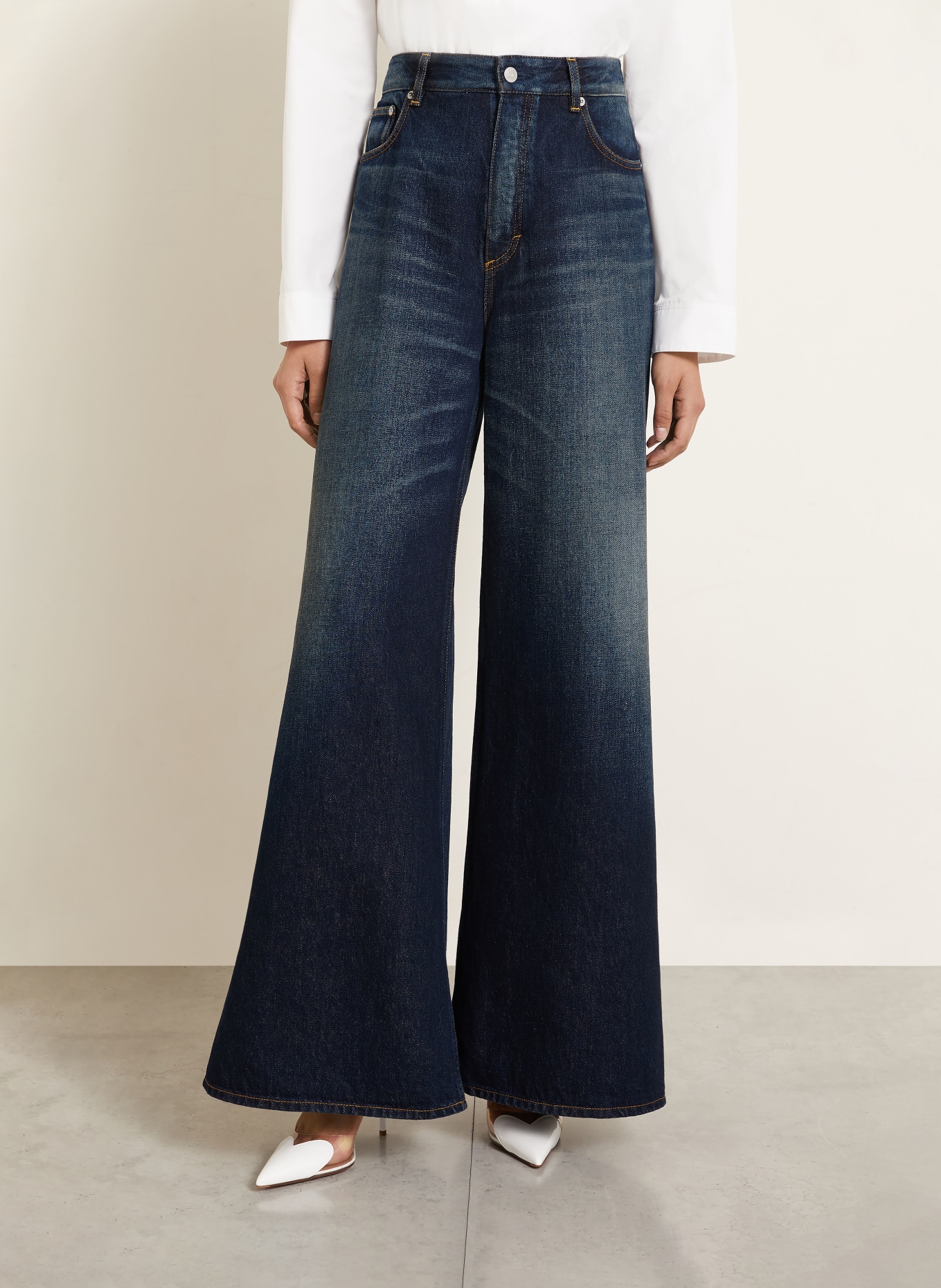 ALAÏA Wide Leg Jeans: A24 DOCK BLUE