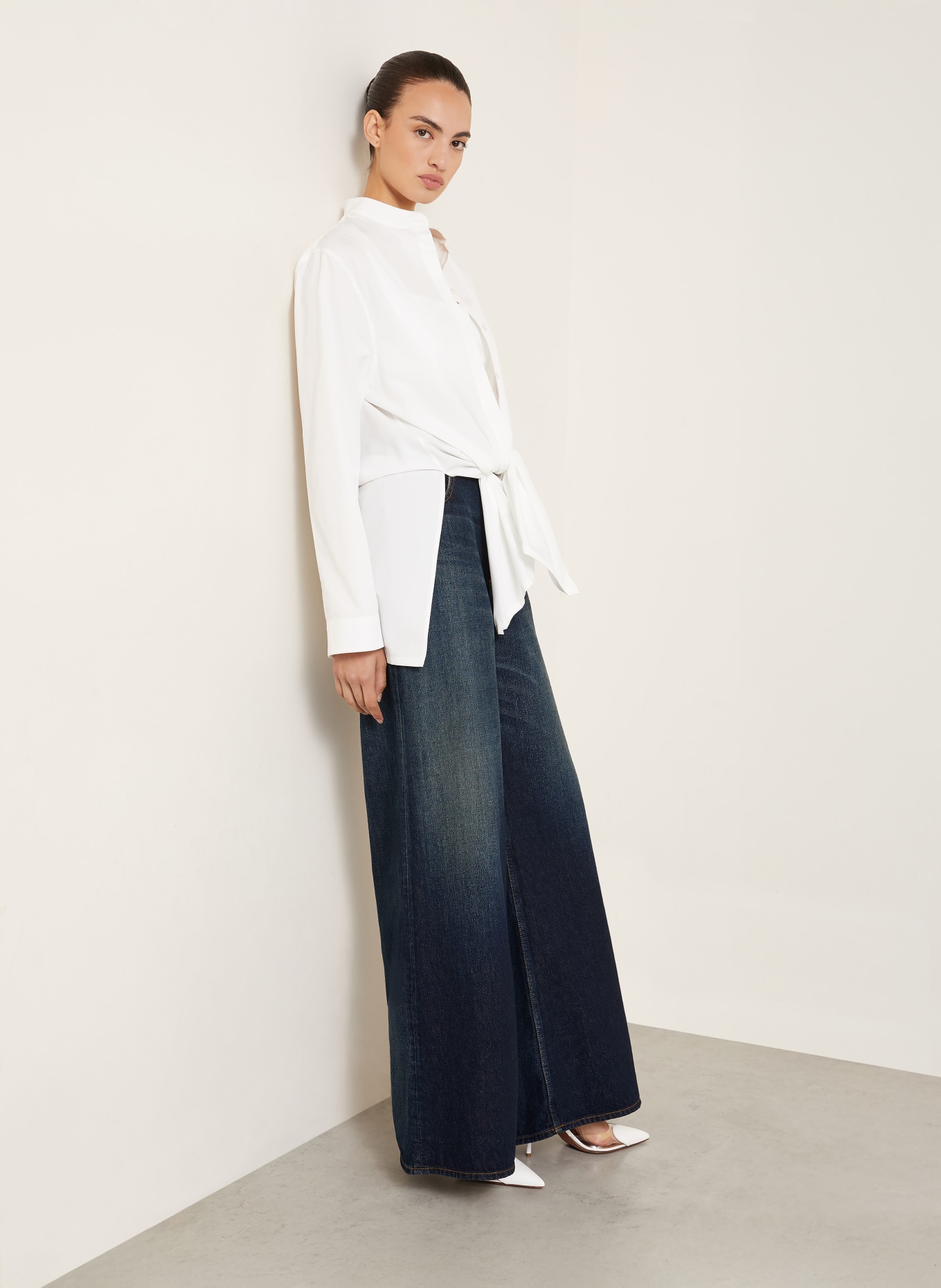 ALAÏA Wide Leg Jeans: A24 DOCK BLUE