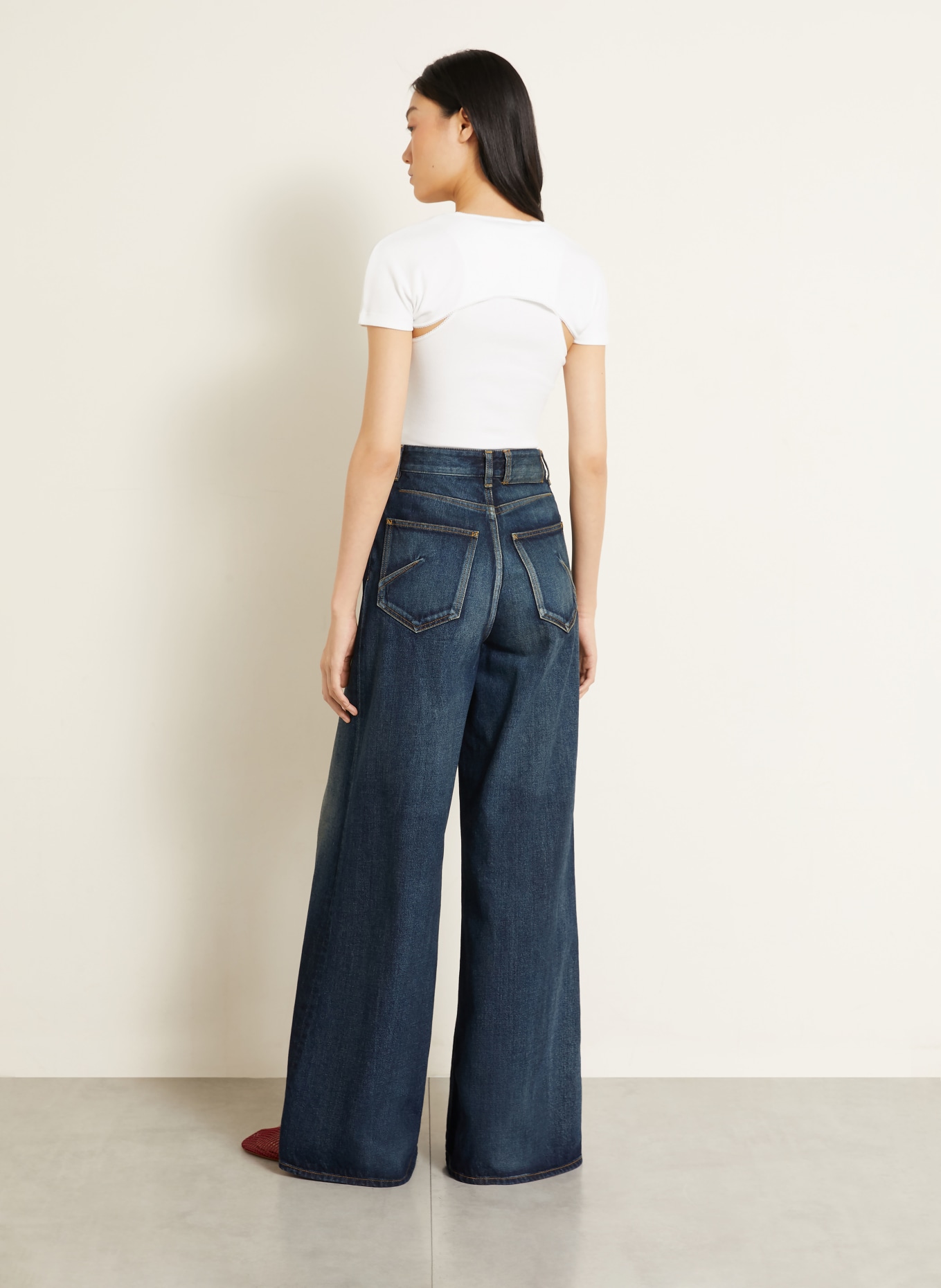ALAÏA Top: WEISS