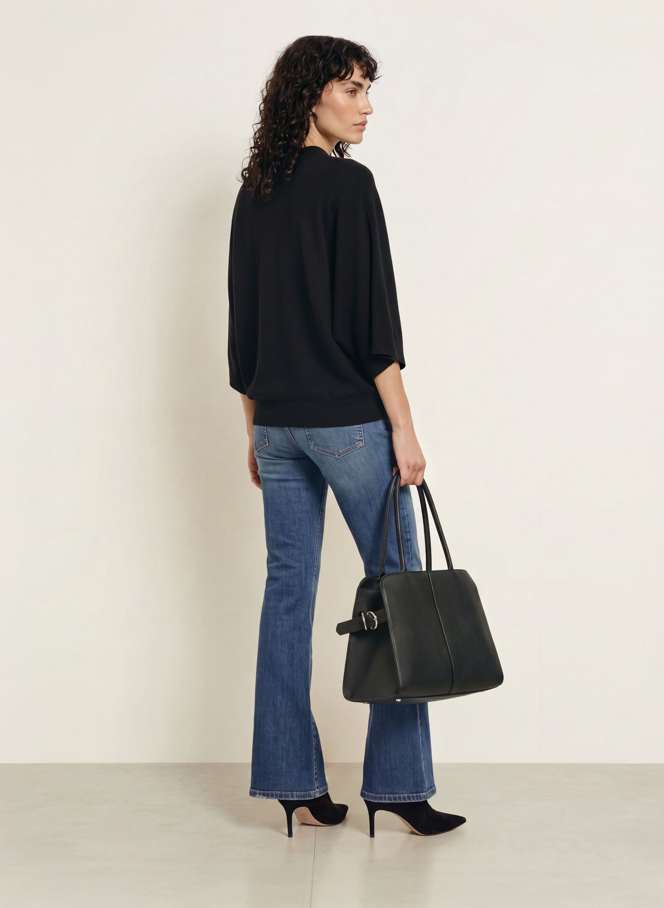 HERZENS Cashmere Sweater: BLACK