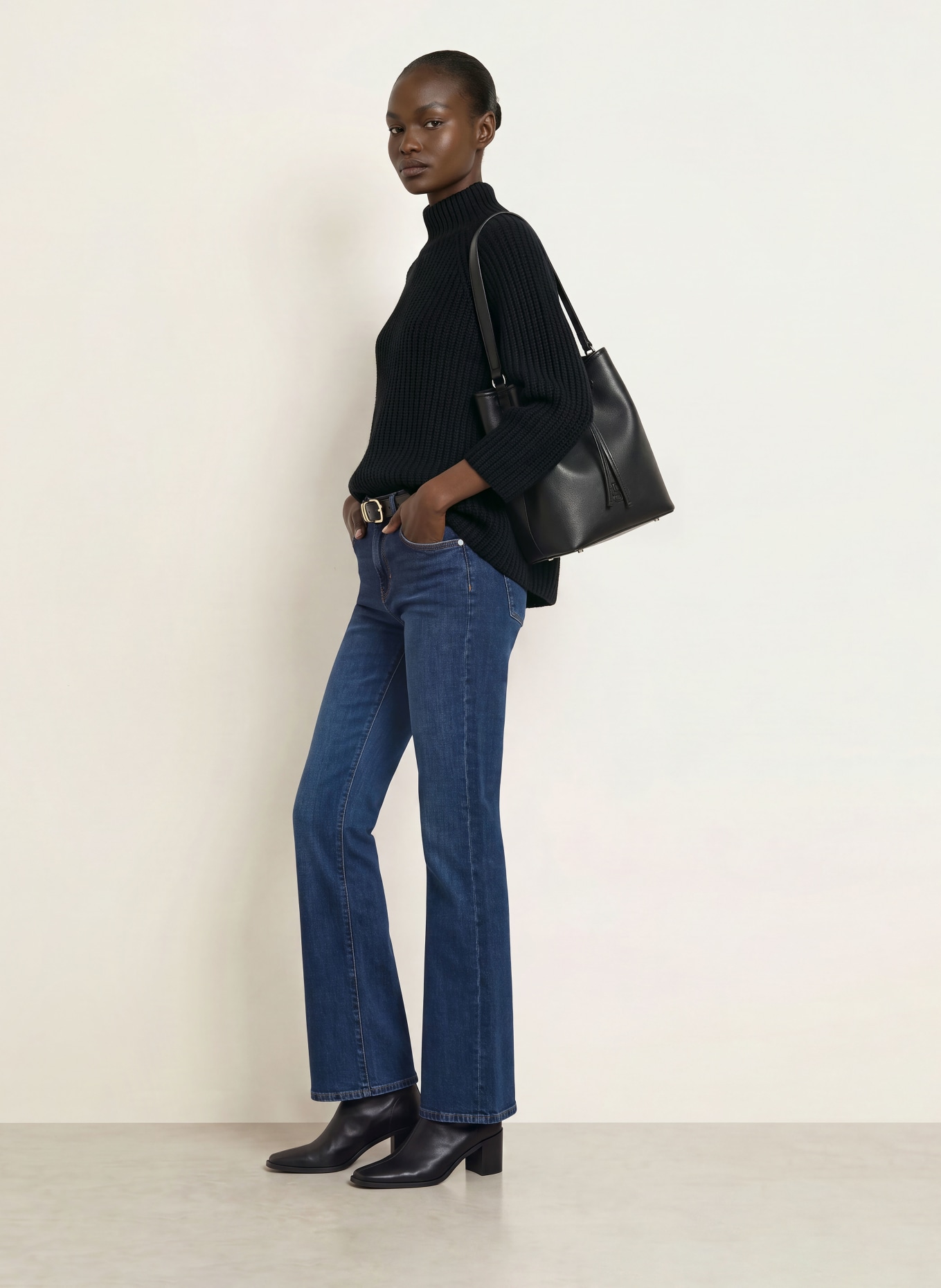 HERZENS 3/4-sleeve sweater with cashmere: BLACK