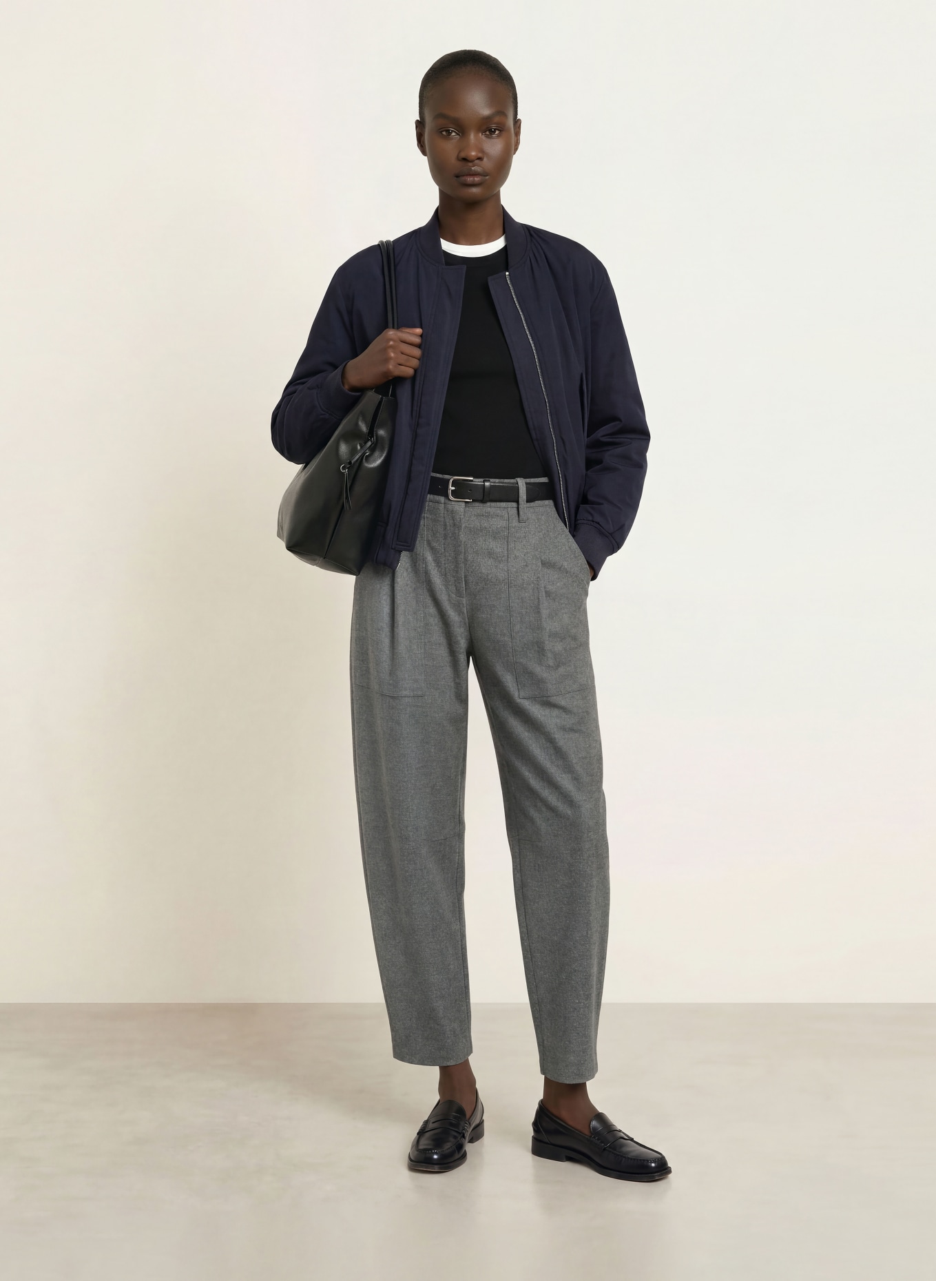 CAMBIO Hose OCTOBER: GRAU