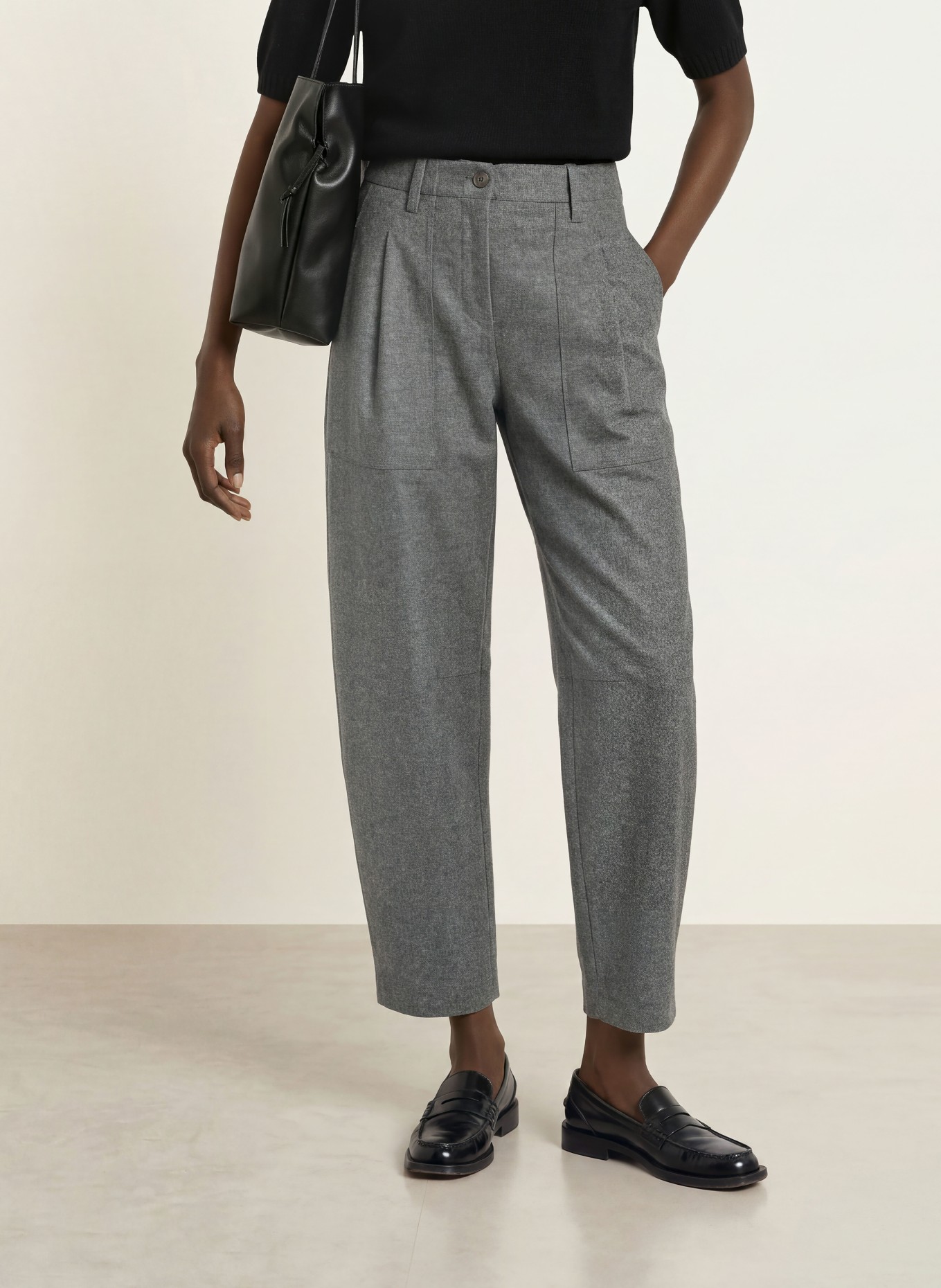 CAMBIO Hose OCTOBER: GRAU