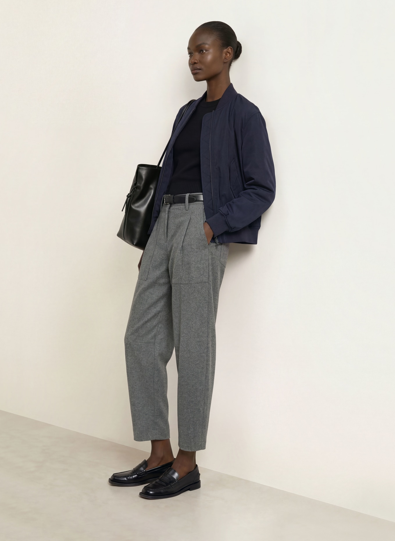 CAMBIO Hose OCTOBER: GRAU
