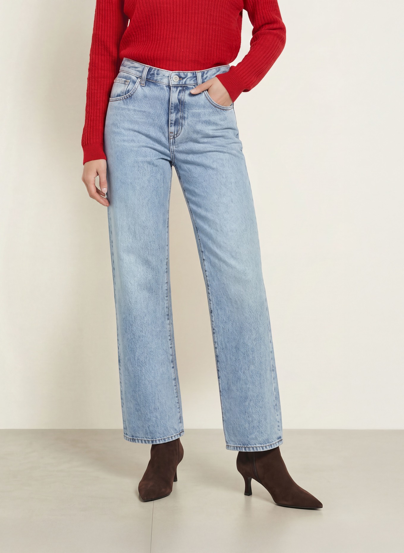 AG Jeans Wide Leg Jeans ADRIA: BARC BARRIC