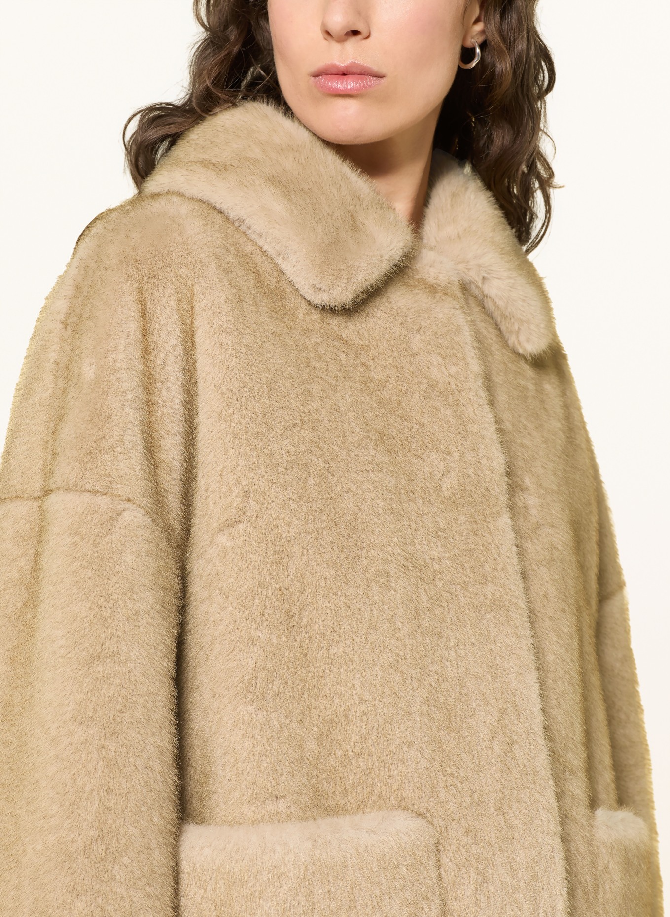 HERNO Jas van imitatiebont: BEIGE
