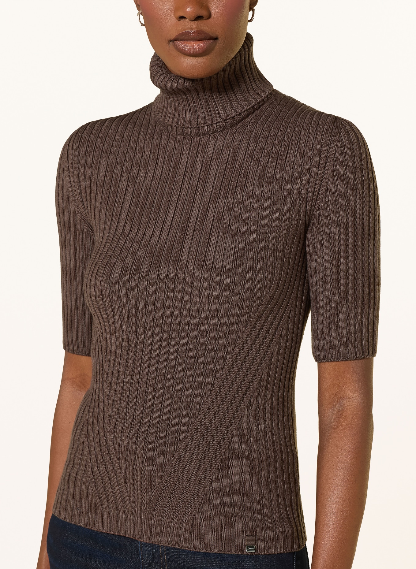 HERNO Haut en maille: MARRON FONCÉ