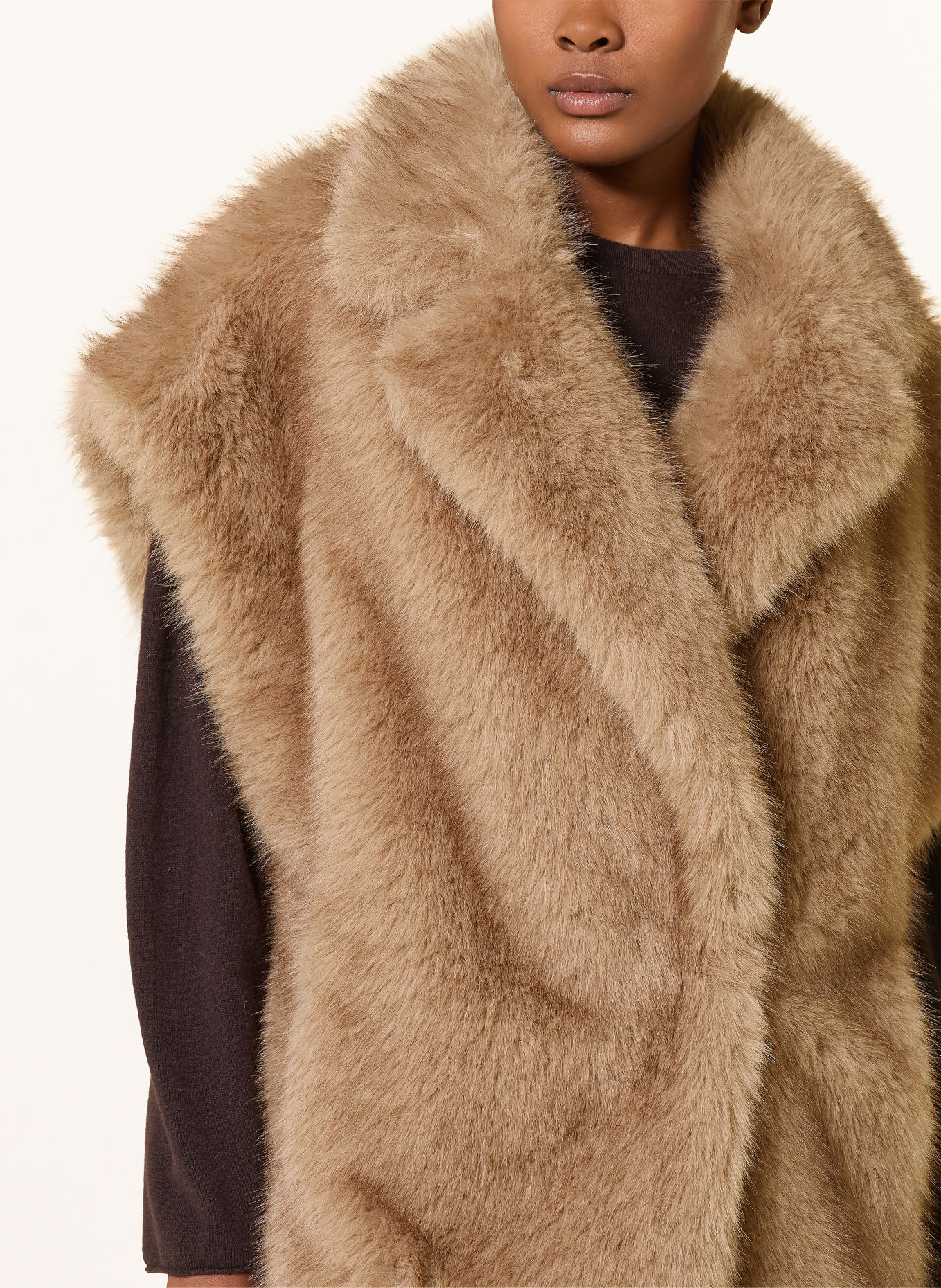 STAND STUDIO KINLEY Faux Fur Vest: BEIGE