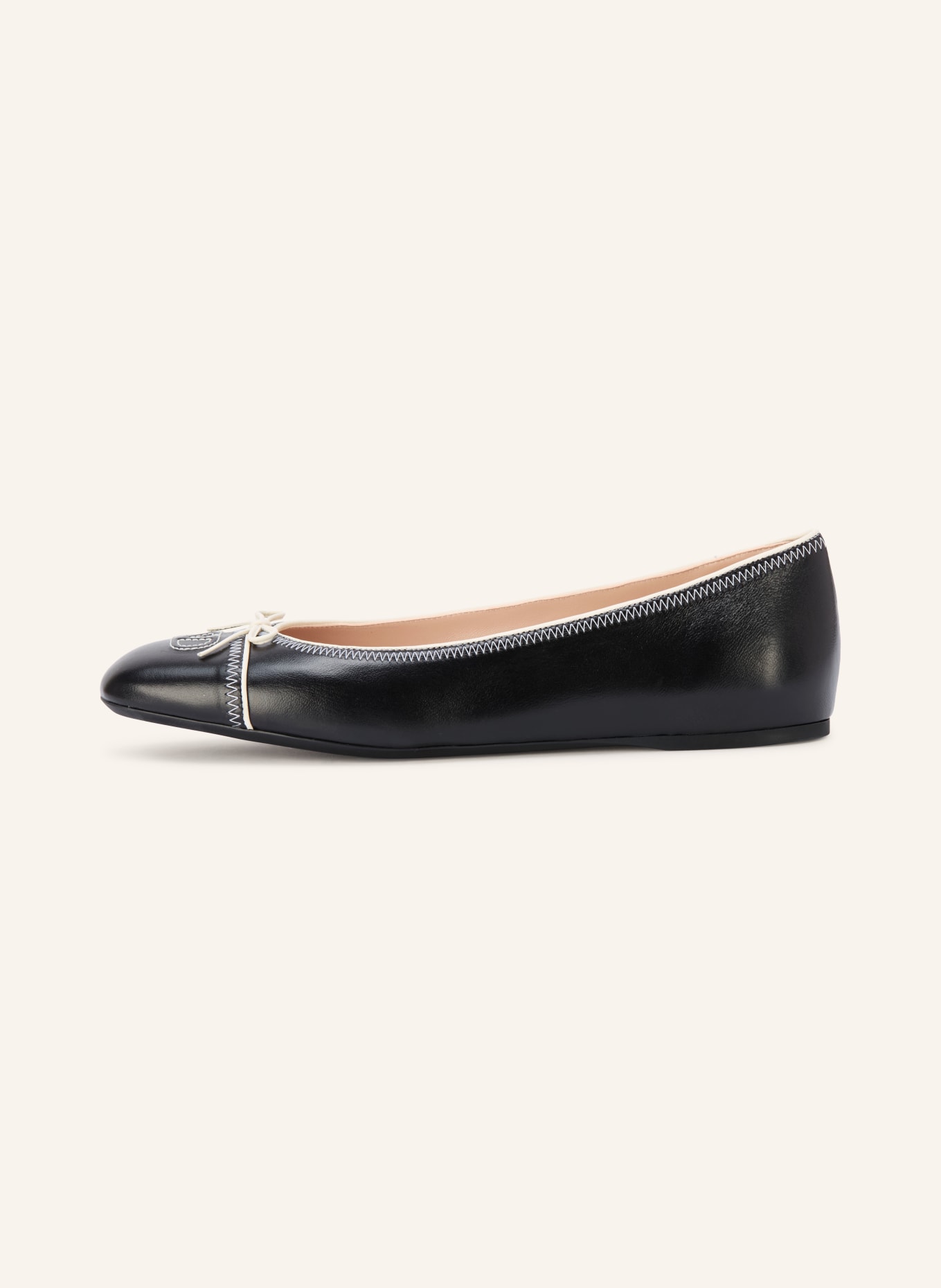 VALENTINO GARAVANI VLOGO SIGNATURE Ballerinas: BLACK / CREAM