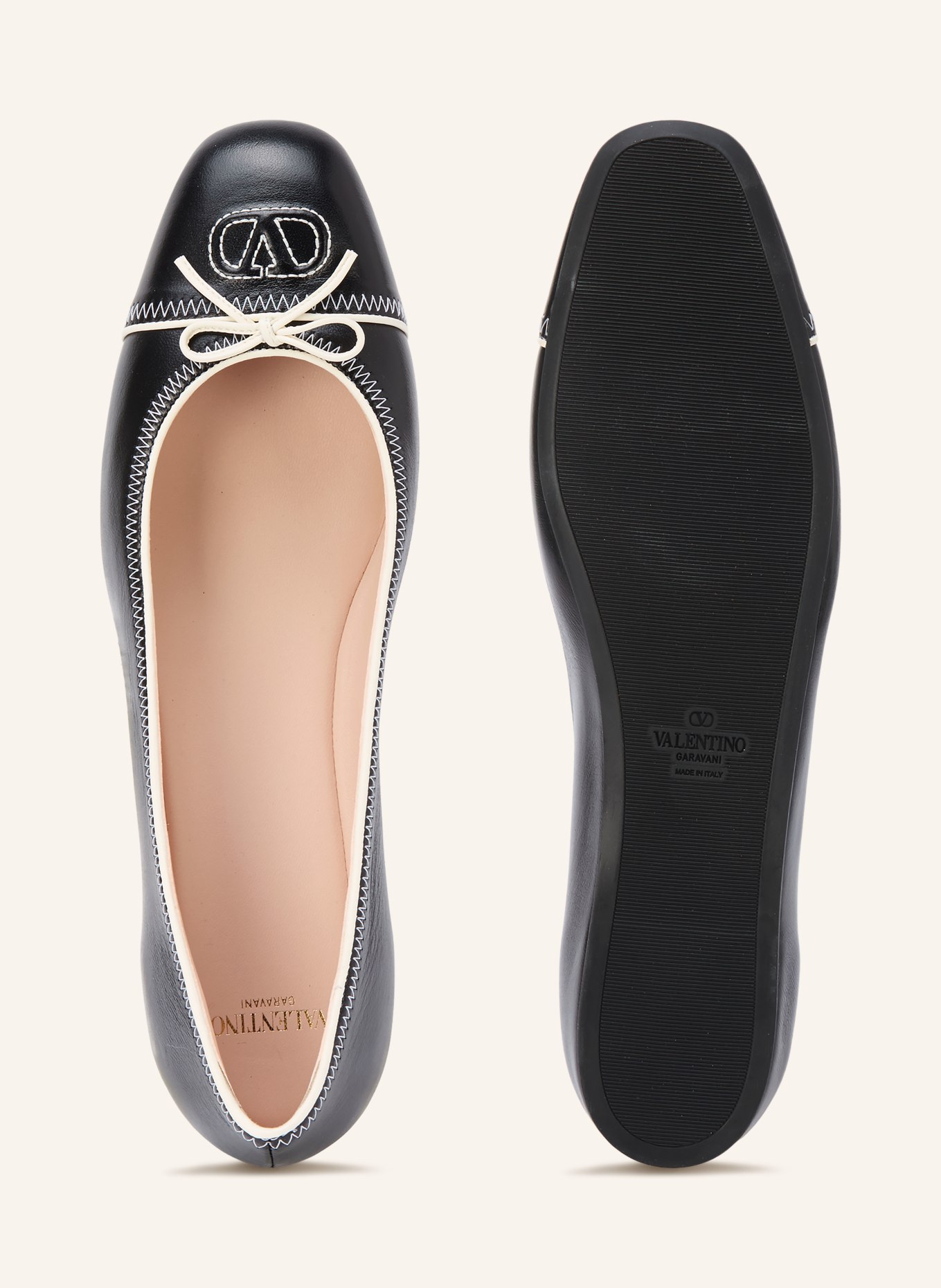 VALENTINO GARAVANI VLOGO SIGNATURE Ballerinas: BLACK / CREAM