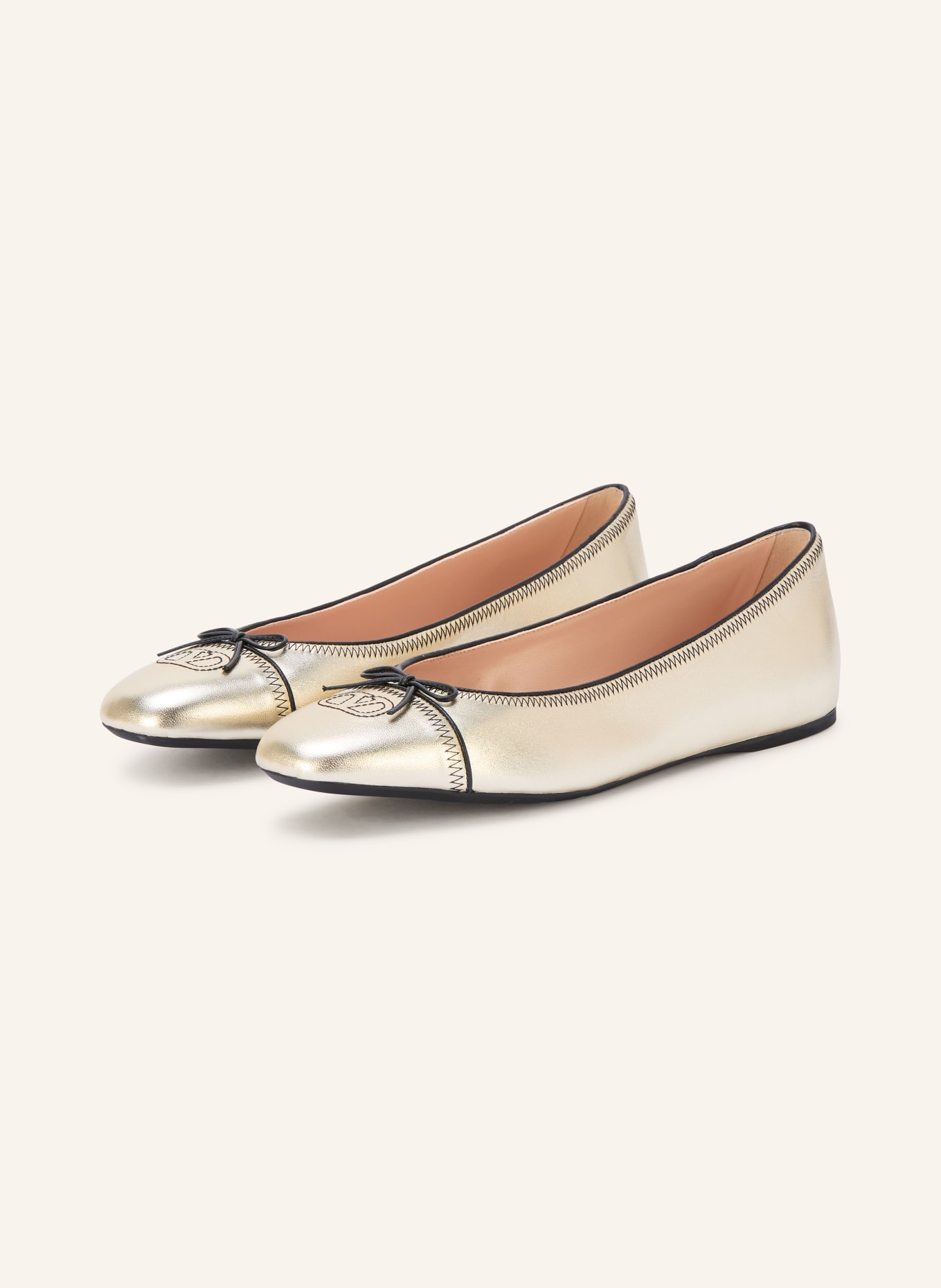VALENTINO GARAVANI VLOGO SIGNATURE Ballerinas: GOLD / BLACK