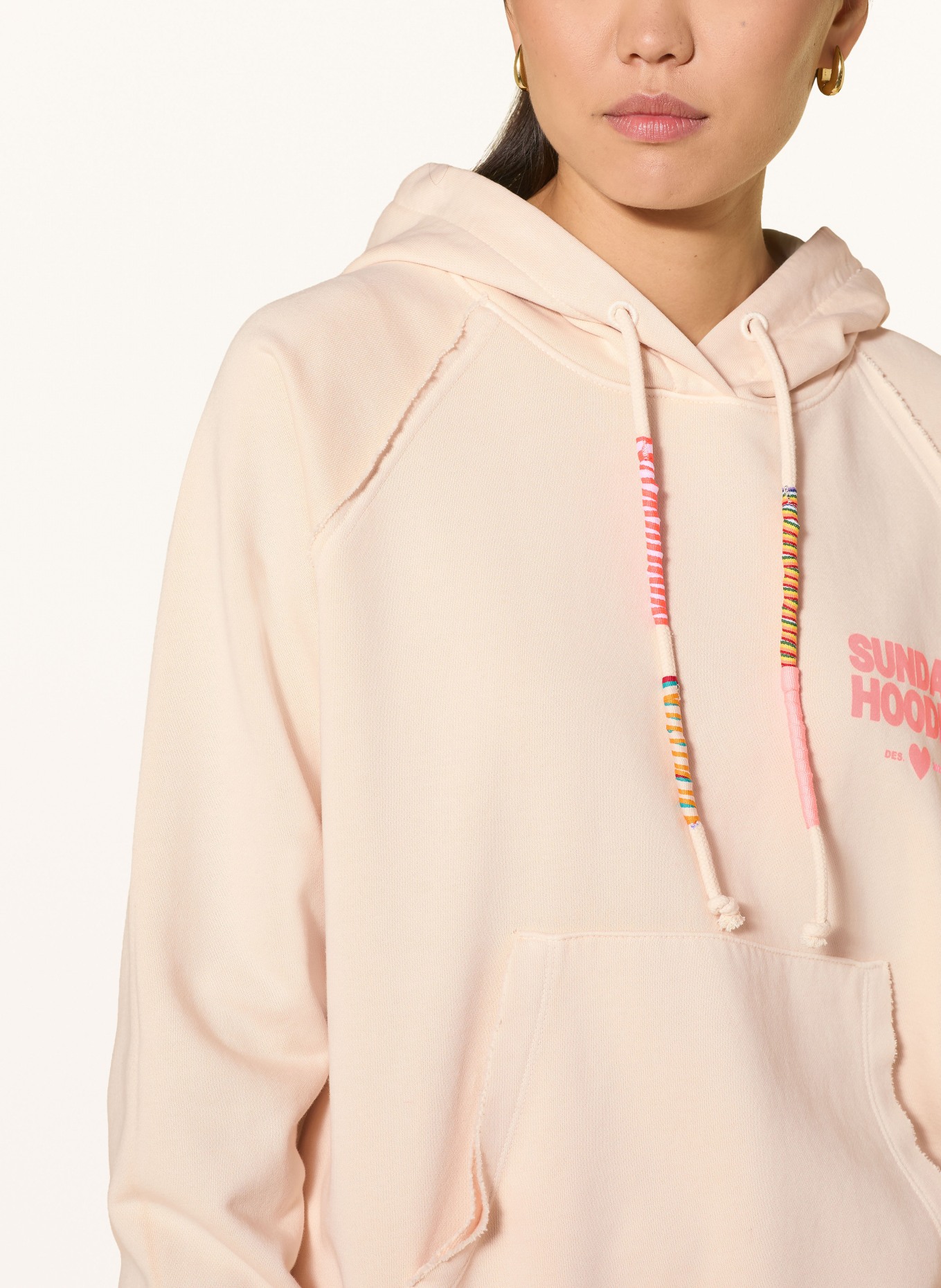 Grace Hoodie SUNDAY HOODIE: CREAM / NEON PINK