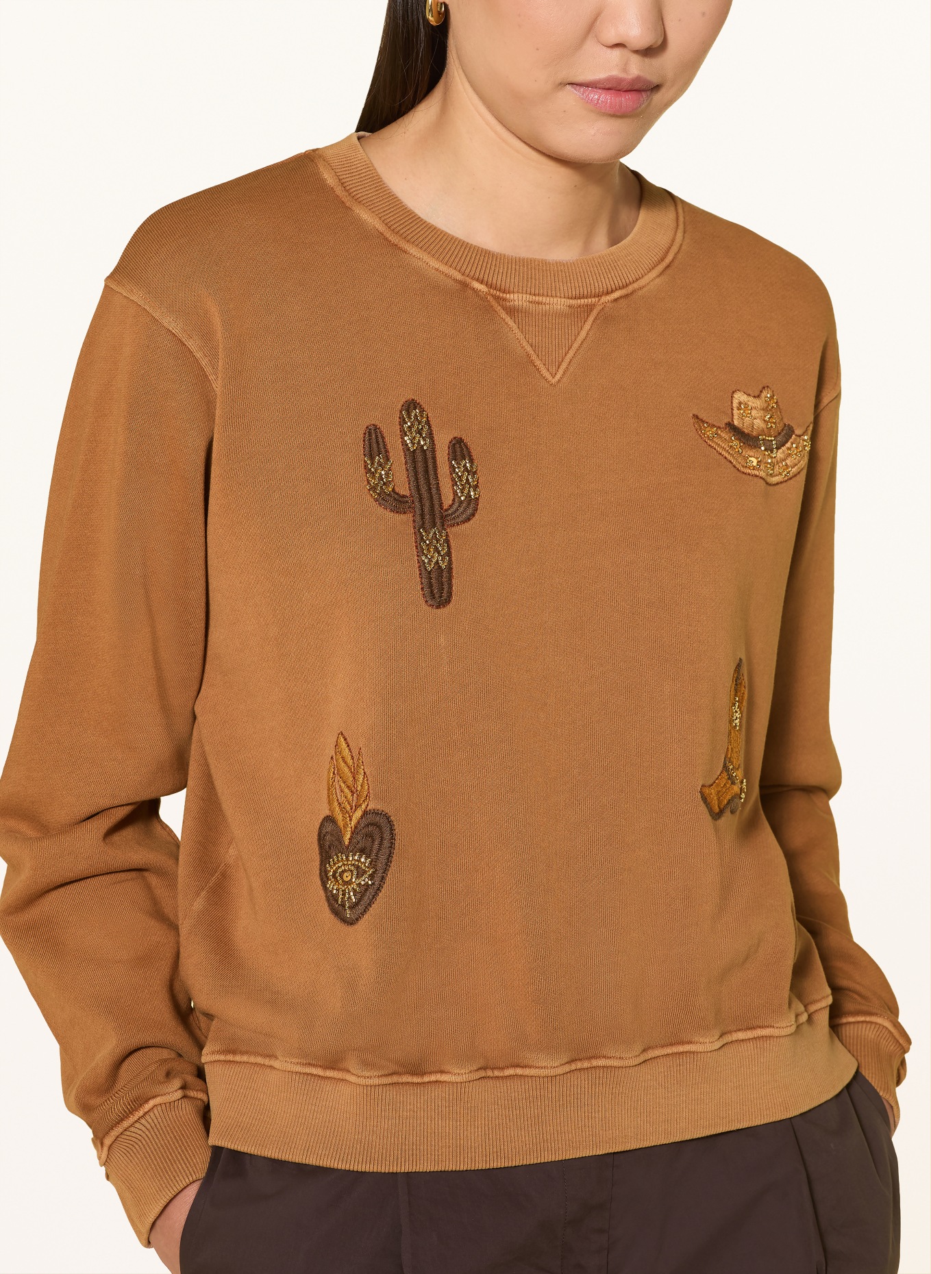 Grace Sweatshirt DESERT med smyckespärlor: BRUN / GULD / MÖRKBRUN