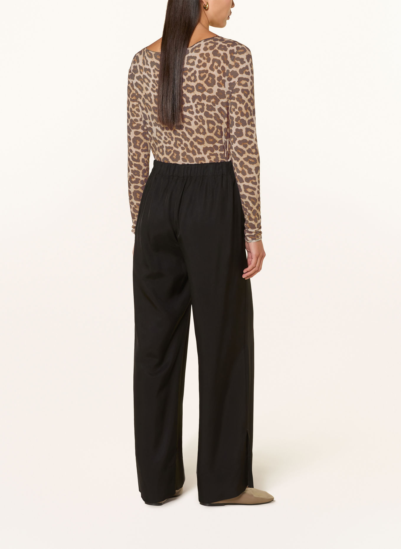 Grace Longsleeve: BEIGE / BRUIN / ZWART